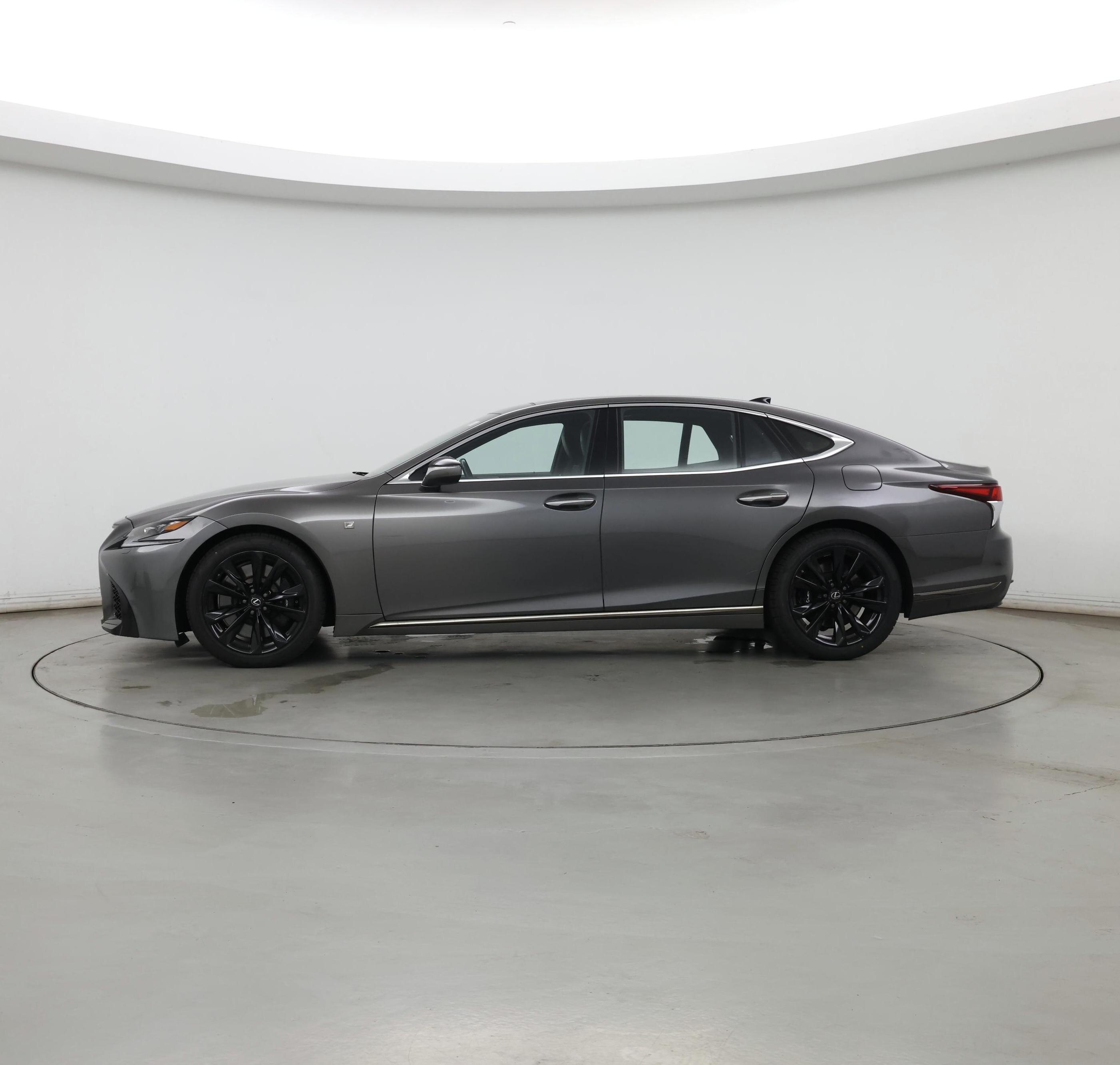 Thumbnail: 2020 Lexus LS - 3
