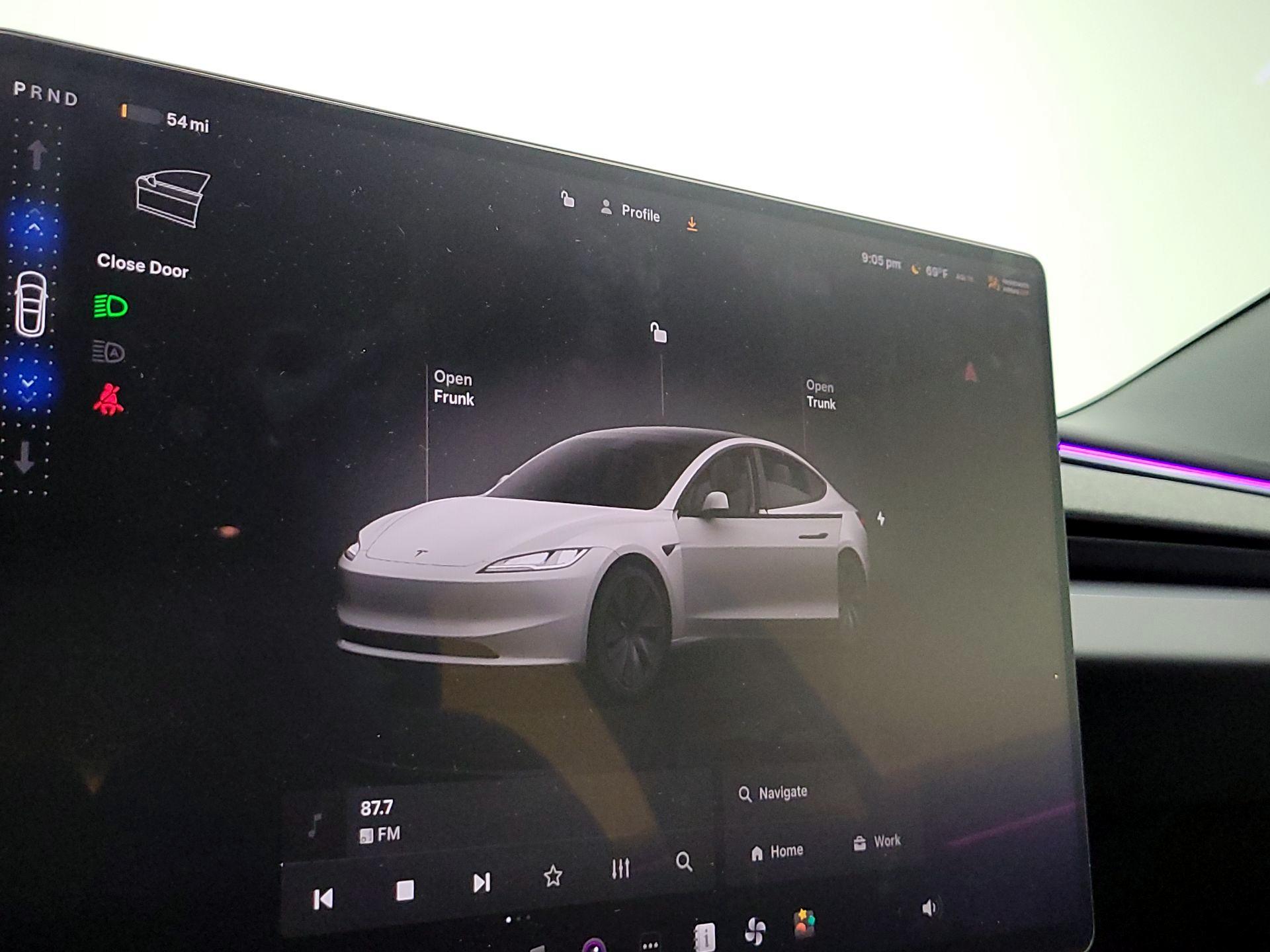 Thumbnail: 2025 Tesla Model 3 - 14