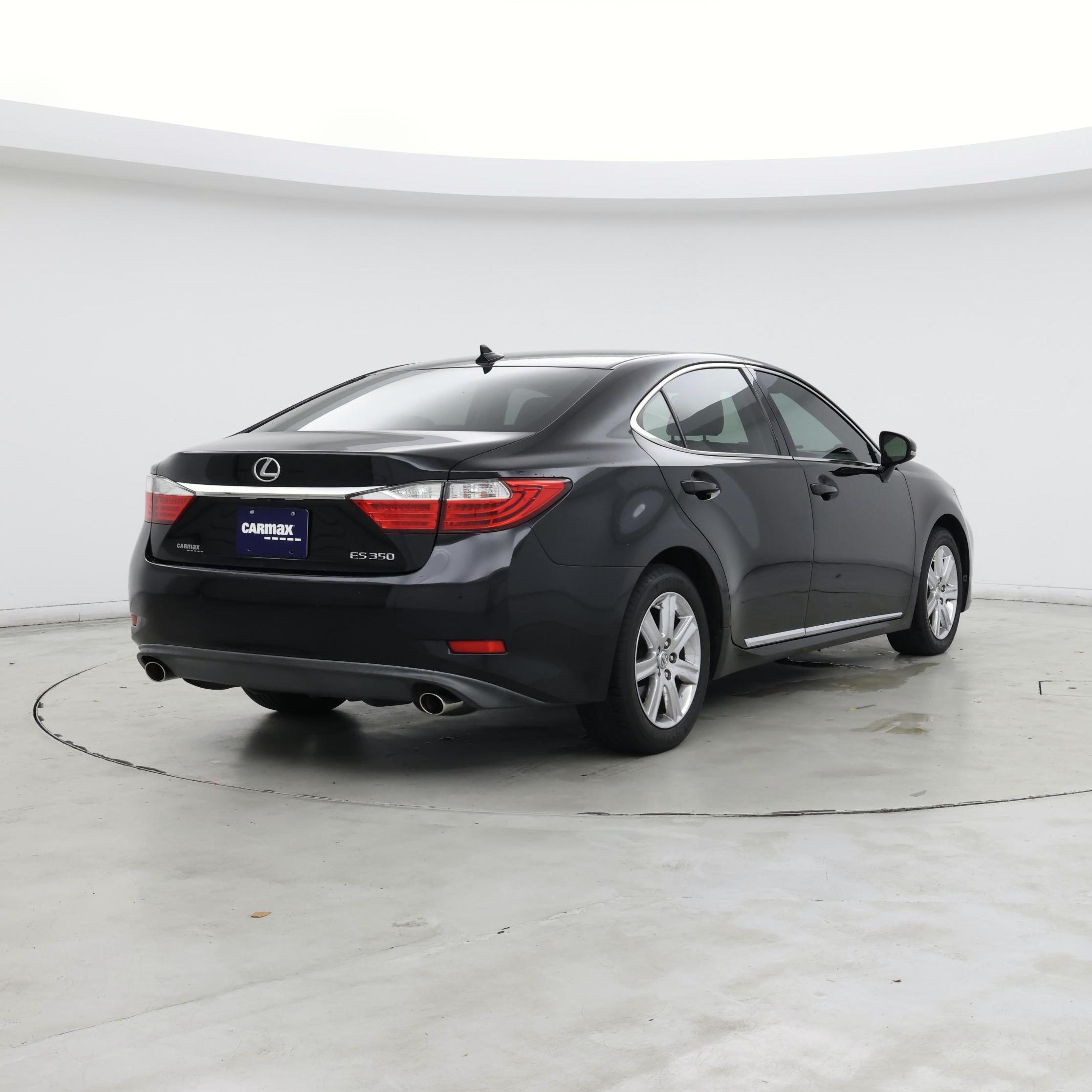 Thumbnail: 2013 Lexus ES - 8