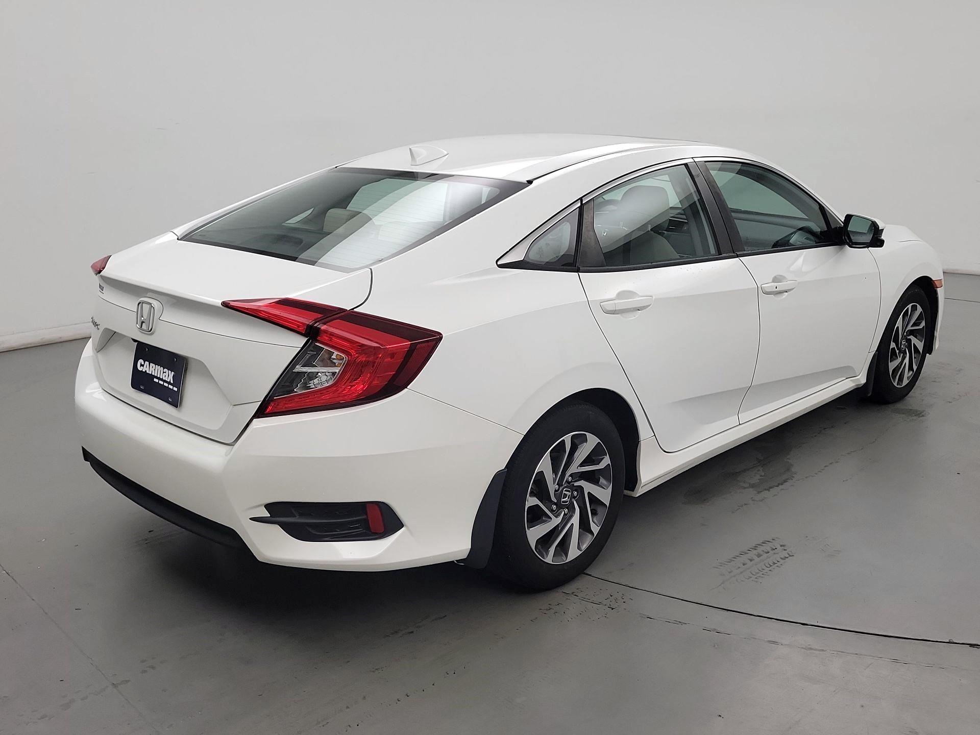 Thumbnail: 2018 Honda Civic - 5