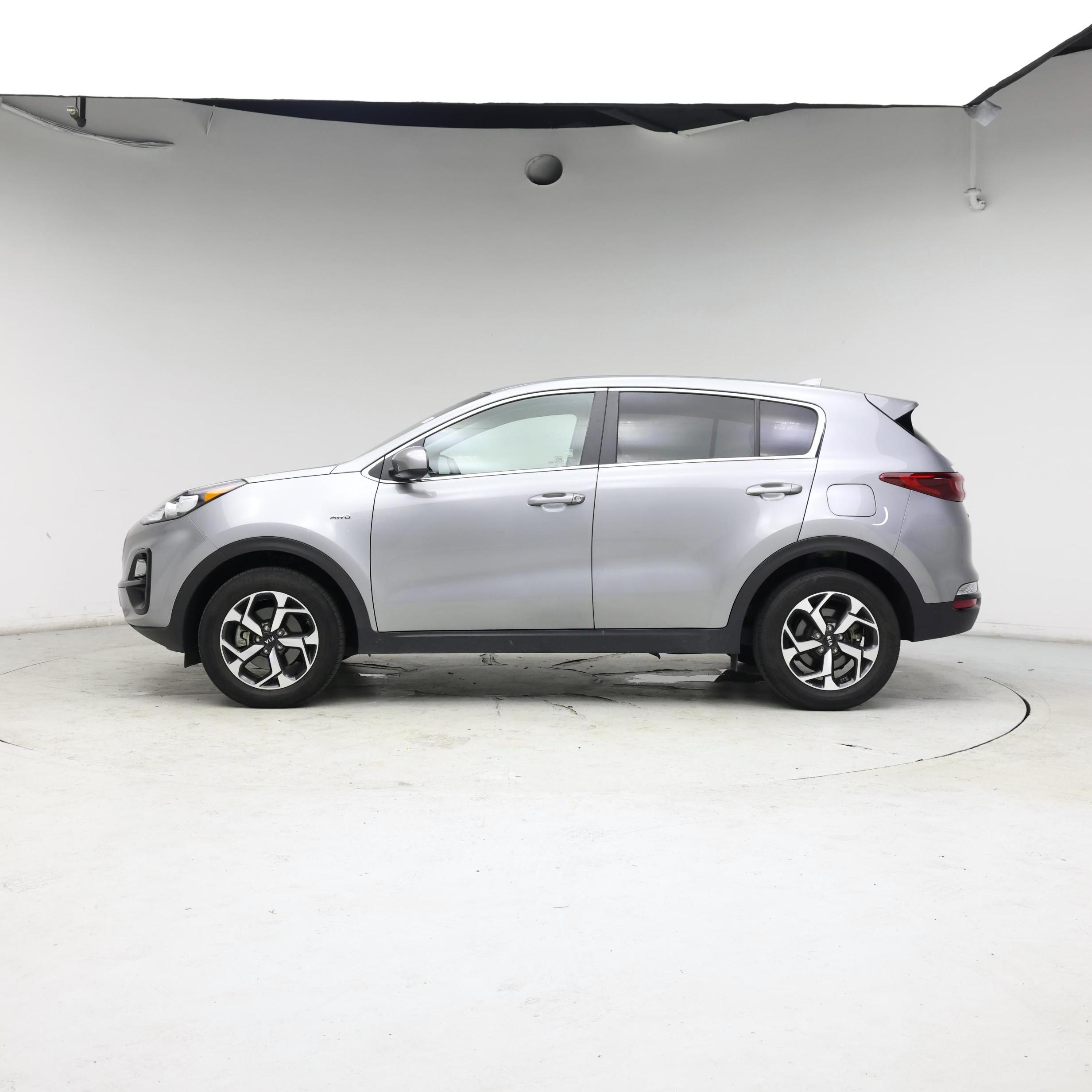 Thumbnail: 2022 Kia Sportage - 3
