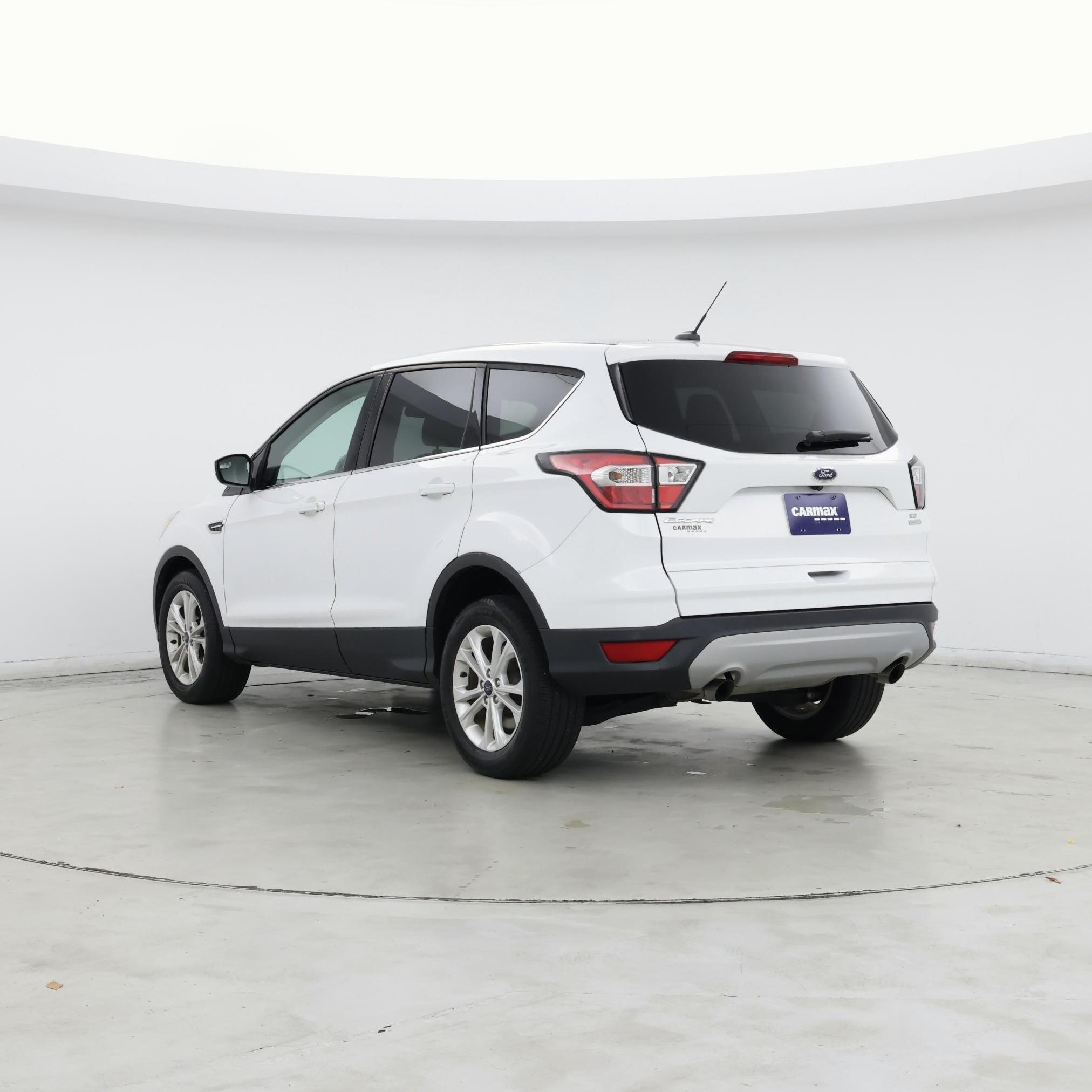 Thumbnail: 2017 Ford Escape - 2