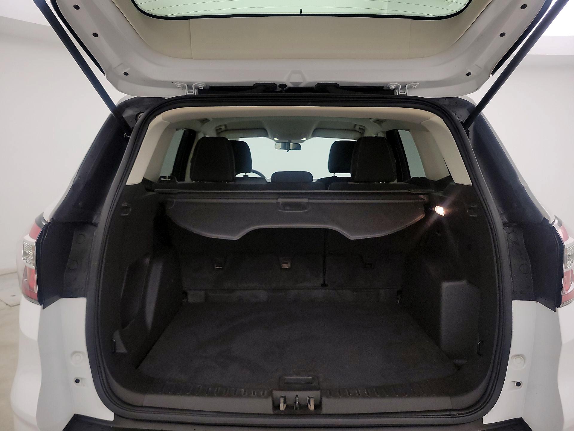 Thumbnail: 2017 Ford Escape - 20