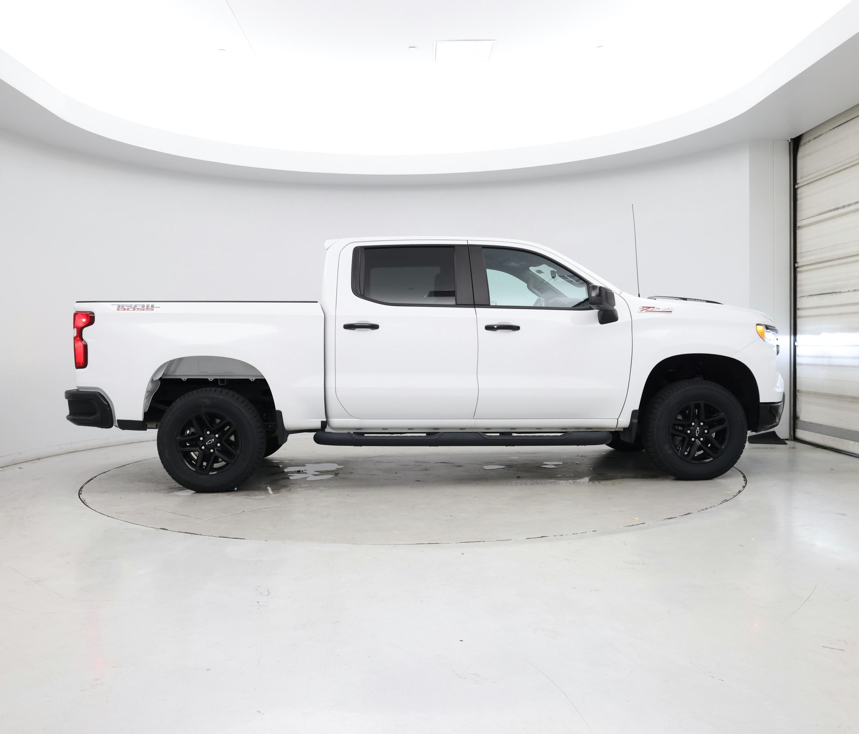 Thumbnail: 2023 Chevrolet Silverado 1500 - 7