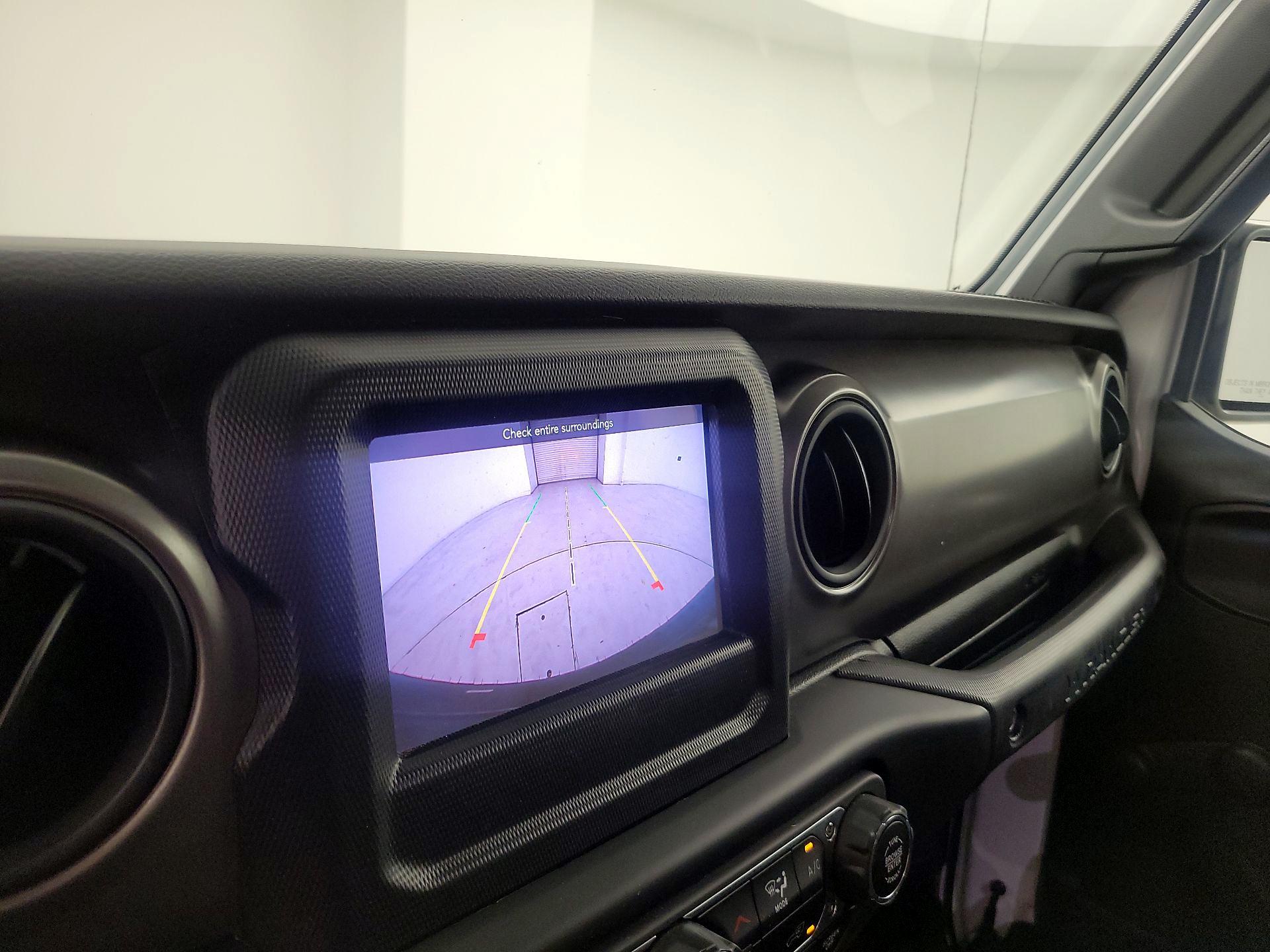 Thumbnail: 2023 Jeep Wrangler - 14