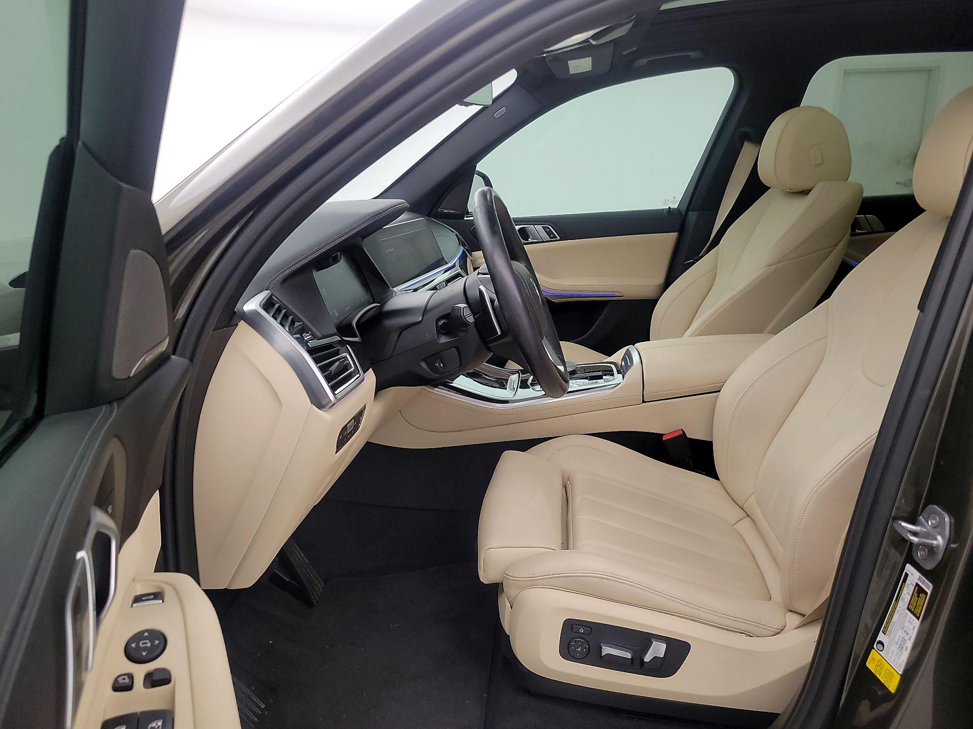 Thumbnail: 2020 BMW X5 - 11