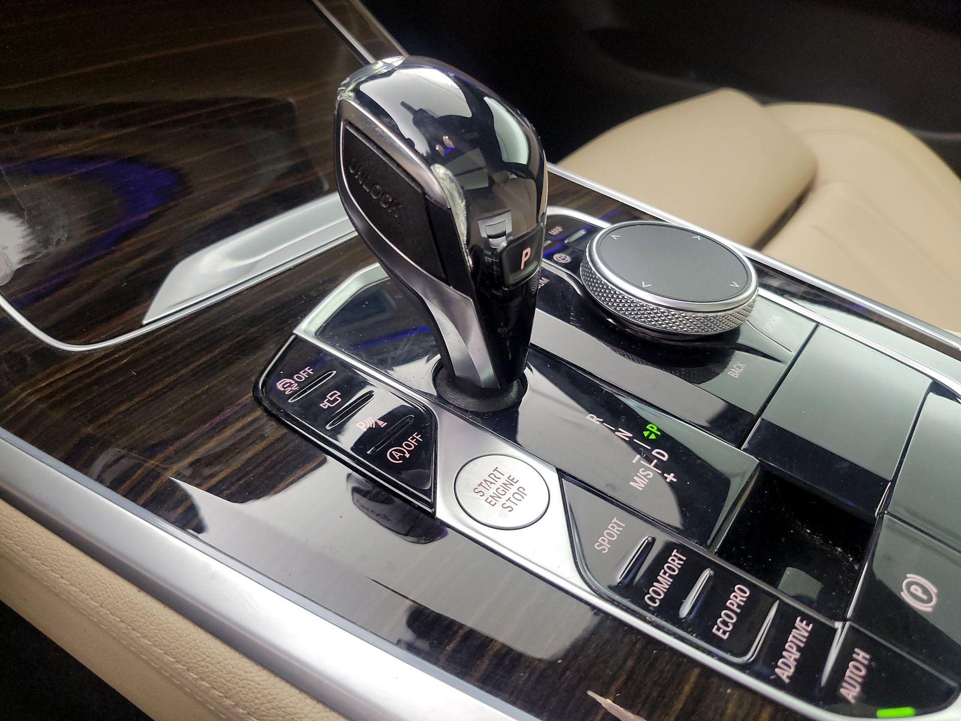 Thumbnail: 2020 BMW X5 - 18