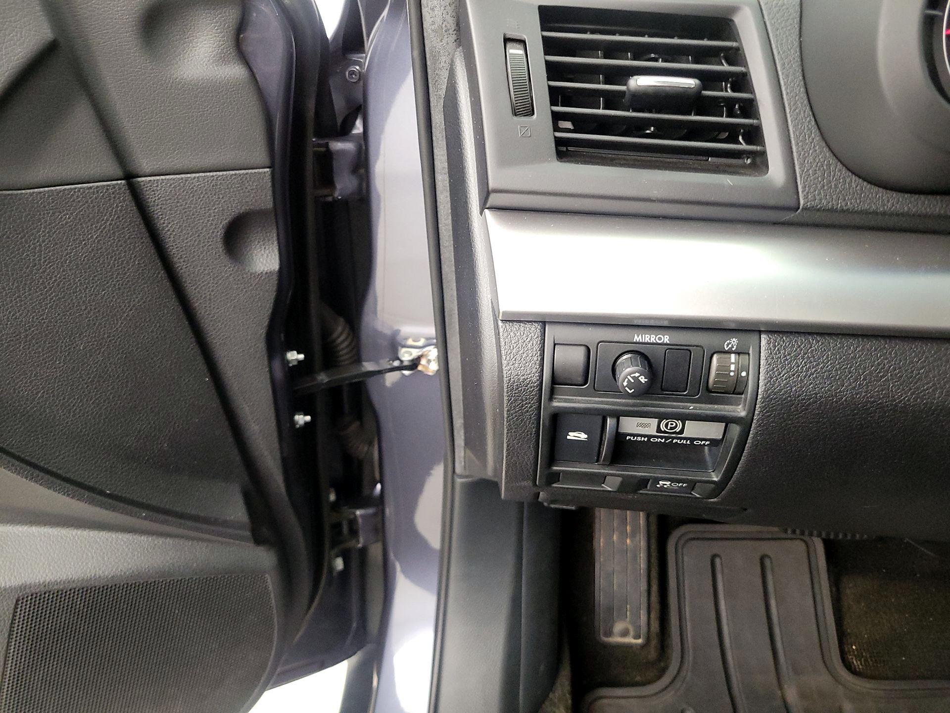 Thumbnail: 2014 Subaru Outback - 13