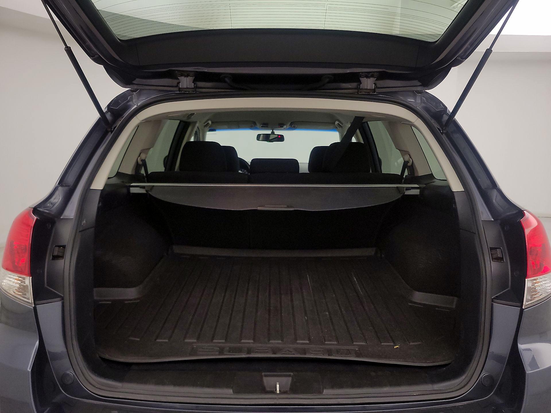 Thumbnail: 2014 Subaru Outback - 19