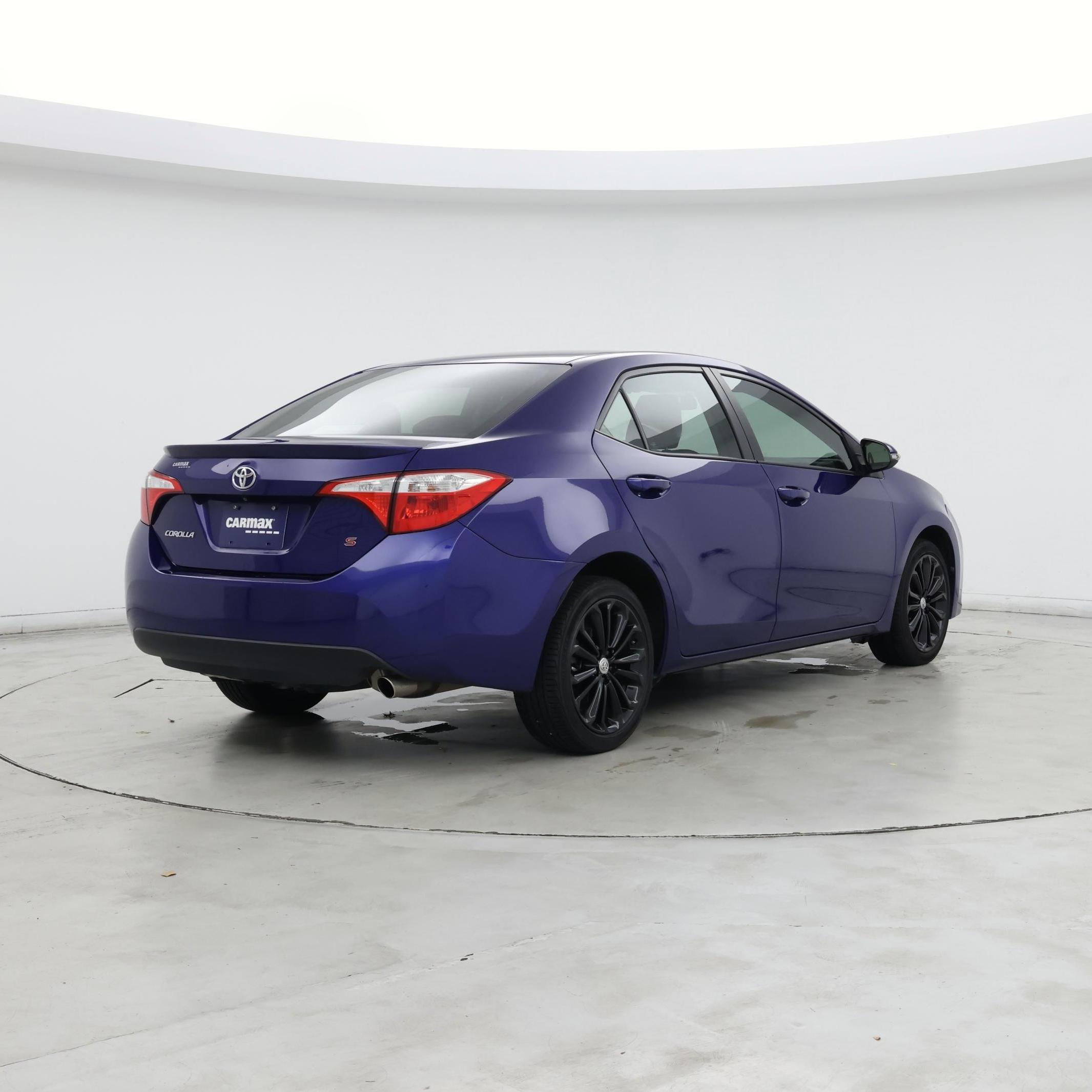 Thumbnail: 2015 Toyota Corolla - 8