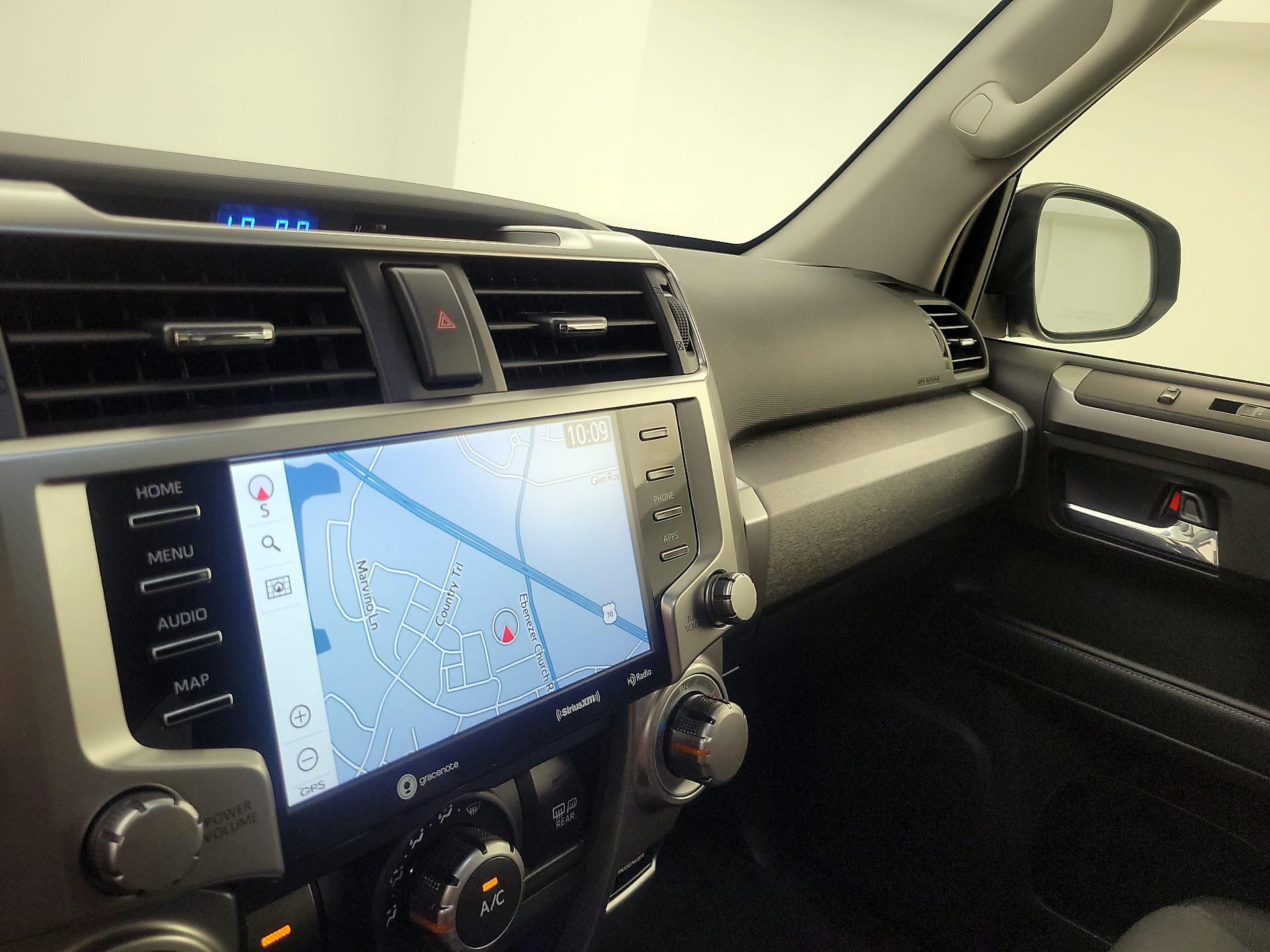 Thumbnail: 2021 Toyota 4Runner - 14