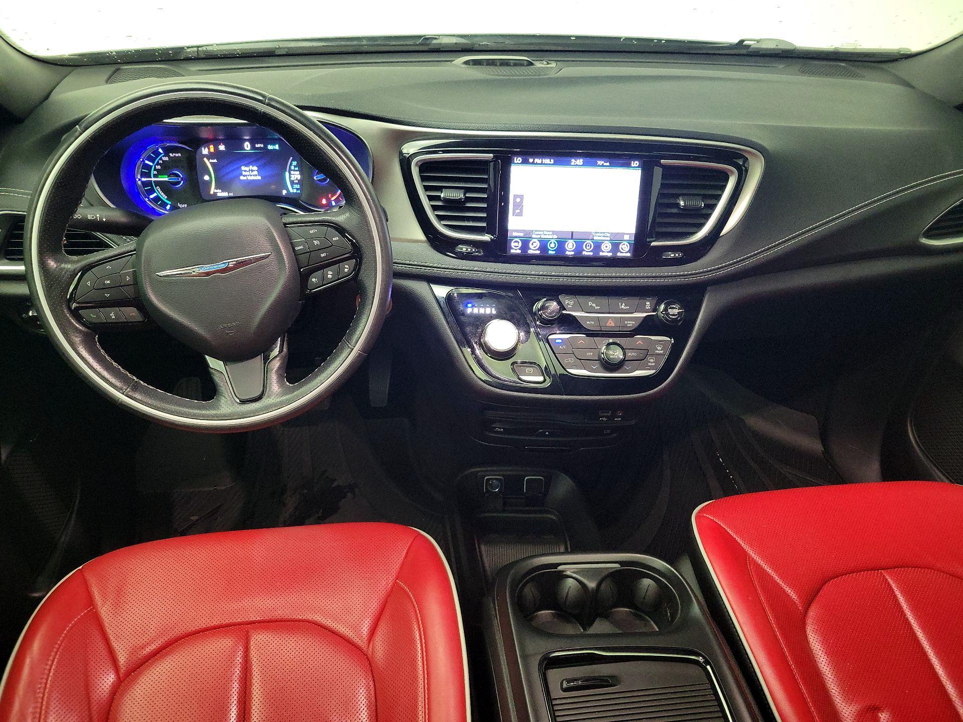 Thumbnail: 2020 Chrysler Pacifica - 9