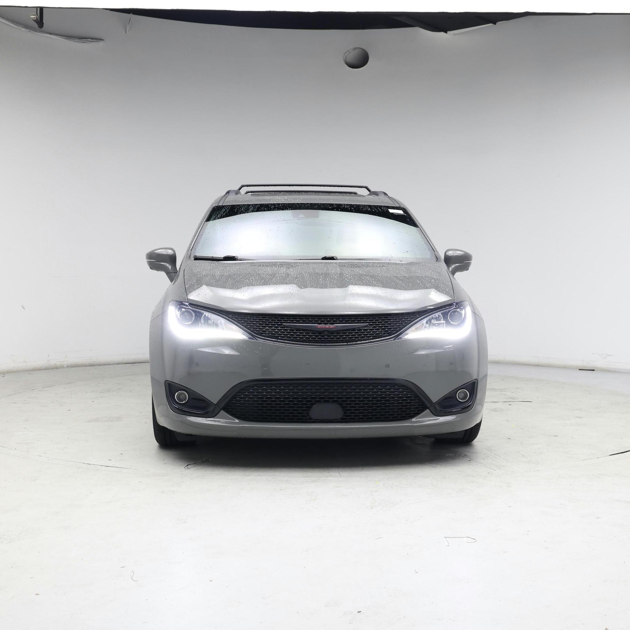 Thumbnail: 2020 Chrysler Pacifica - 5