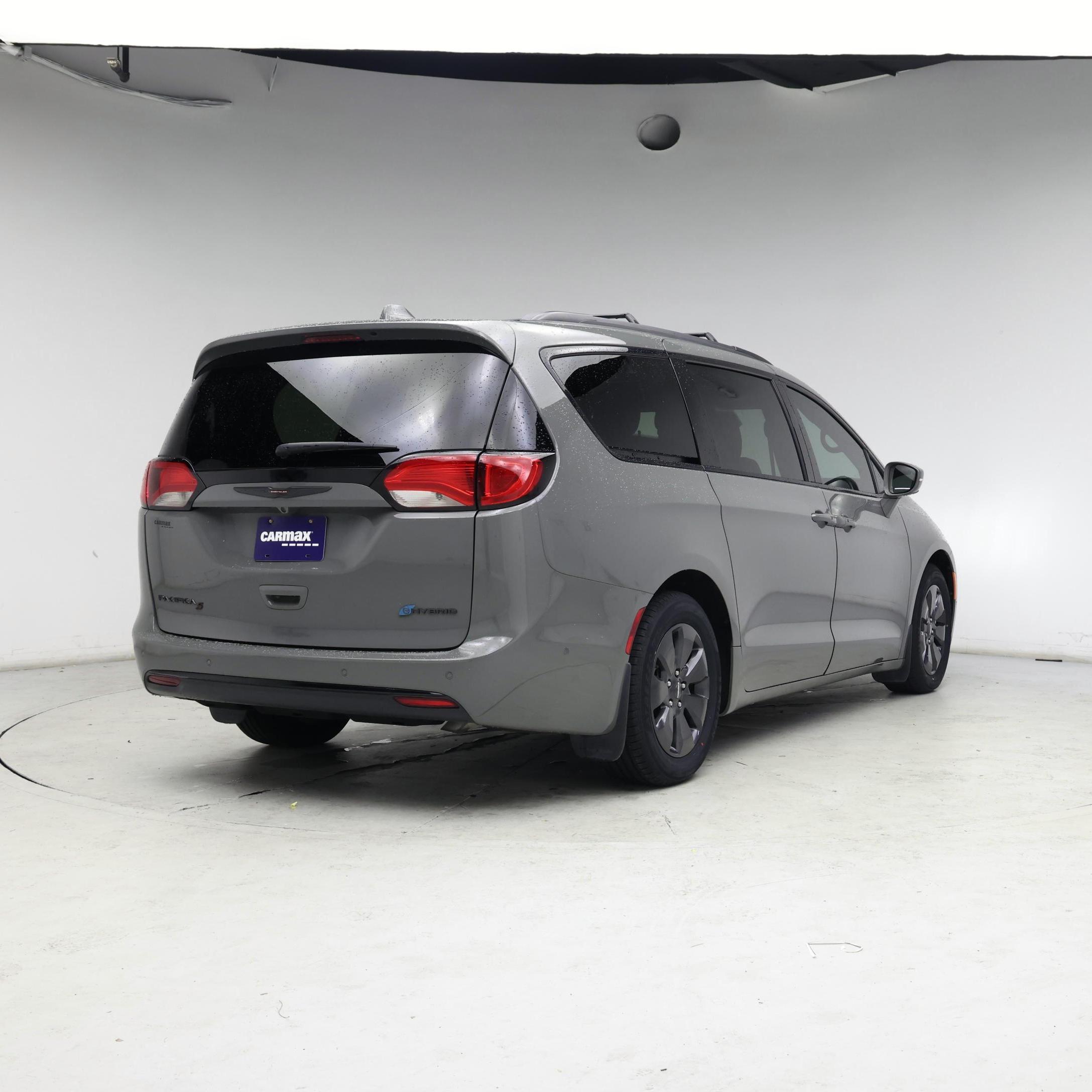 Thumbnail: 2020 Chrysler Pacifica - 8