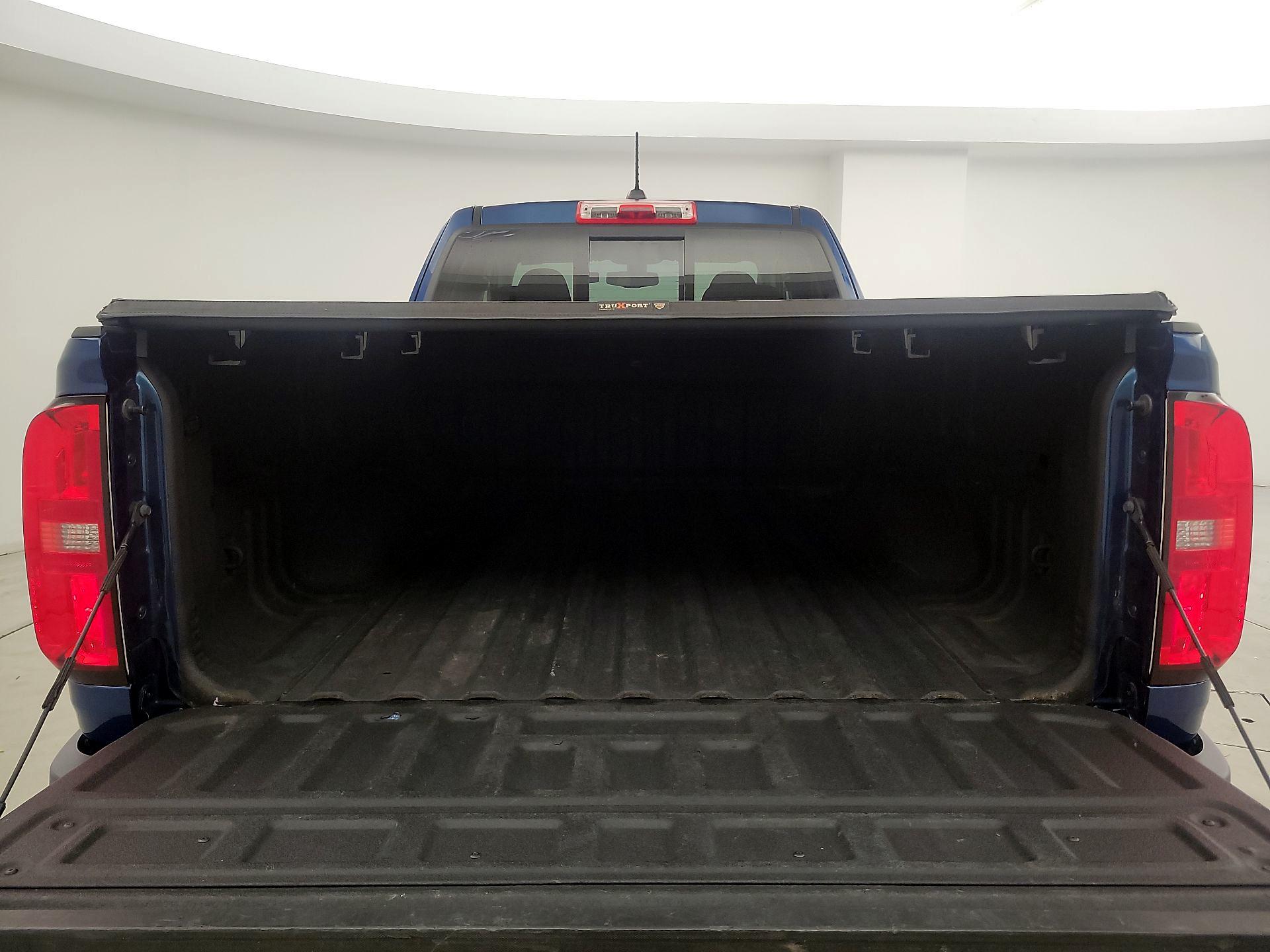 Thumbnail: 2019 Chevrolet Colorado - 20