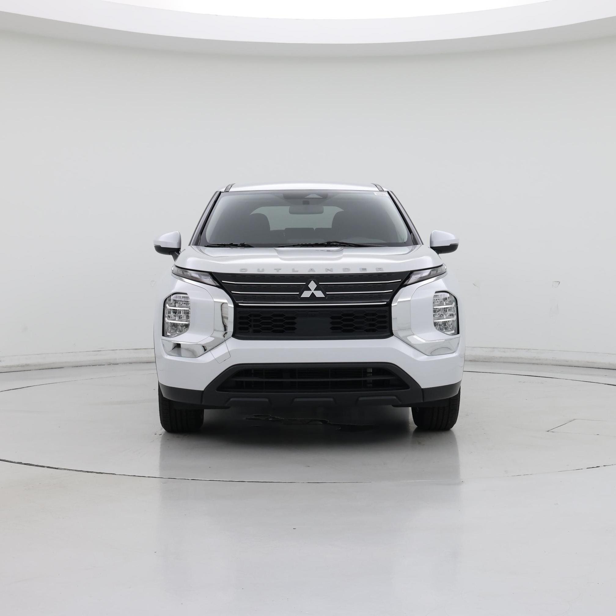 Thumbnail: 2023 Mitsubishi Outlander - 5