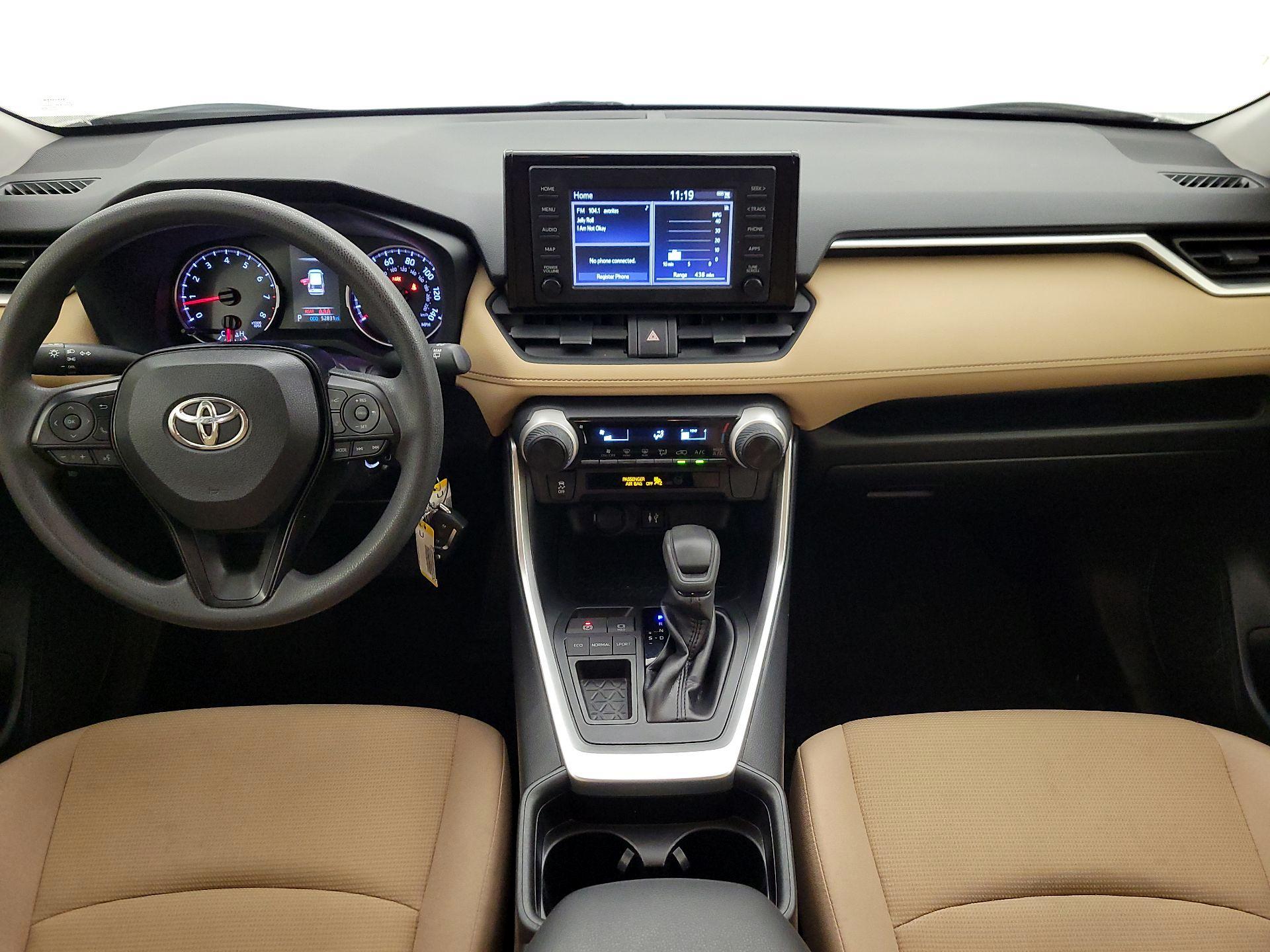 Thumbnail: 2019 Toyota RAV4 - 9