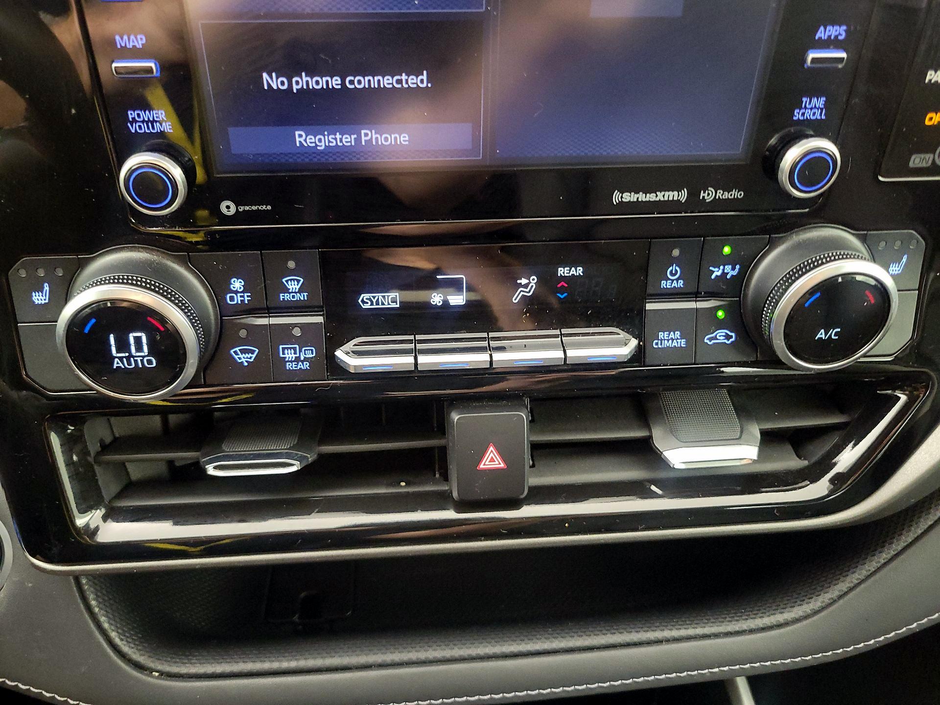 Thumbnail: 2021 Toyota Highlander - 16