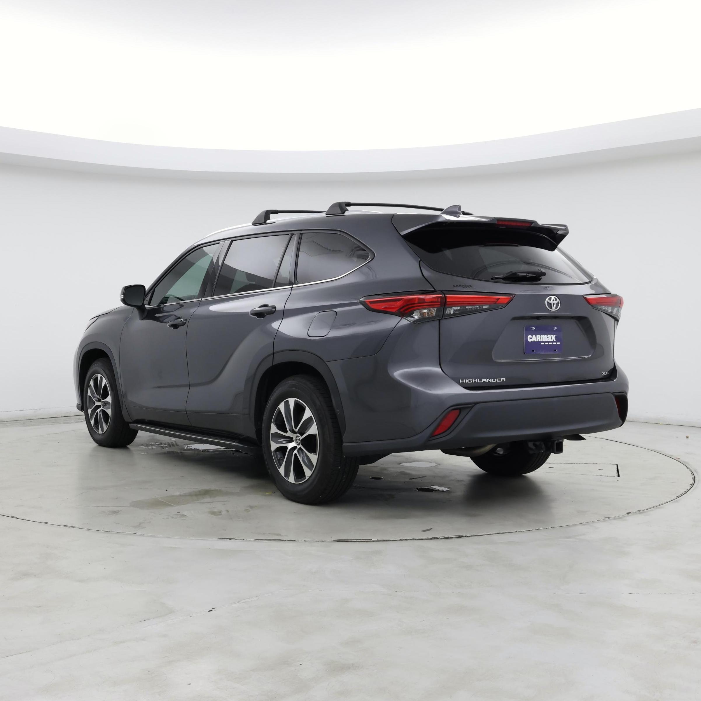 Thumbnail: 2021 Toyota Highlander - 2