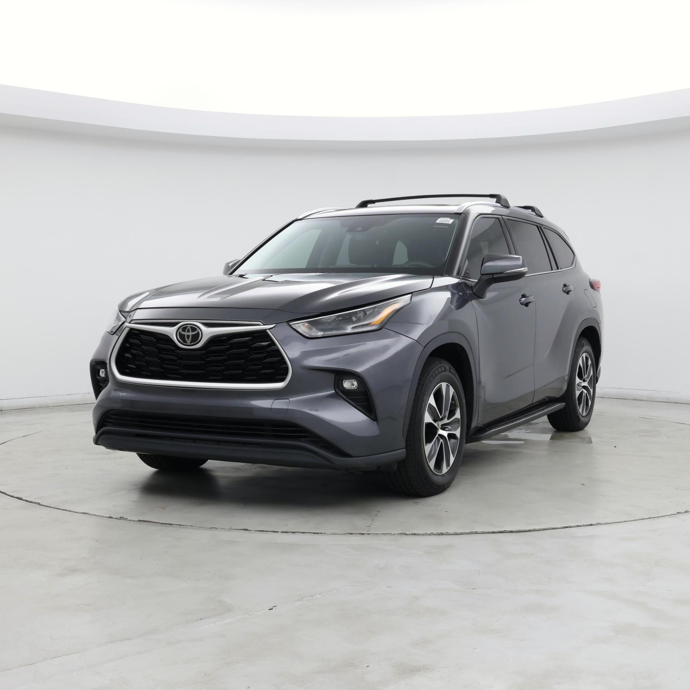 Thumbnail: 2021 Toyota Highlander - 4
