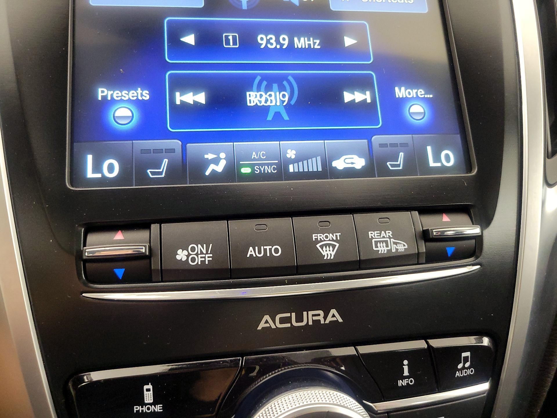 Thumbnail: 2015 Acura TLX - 16