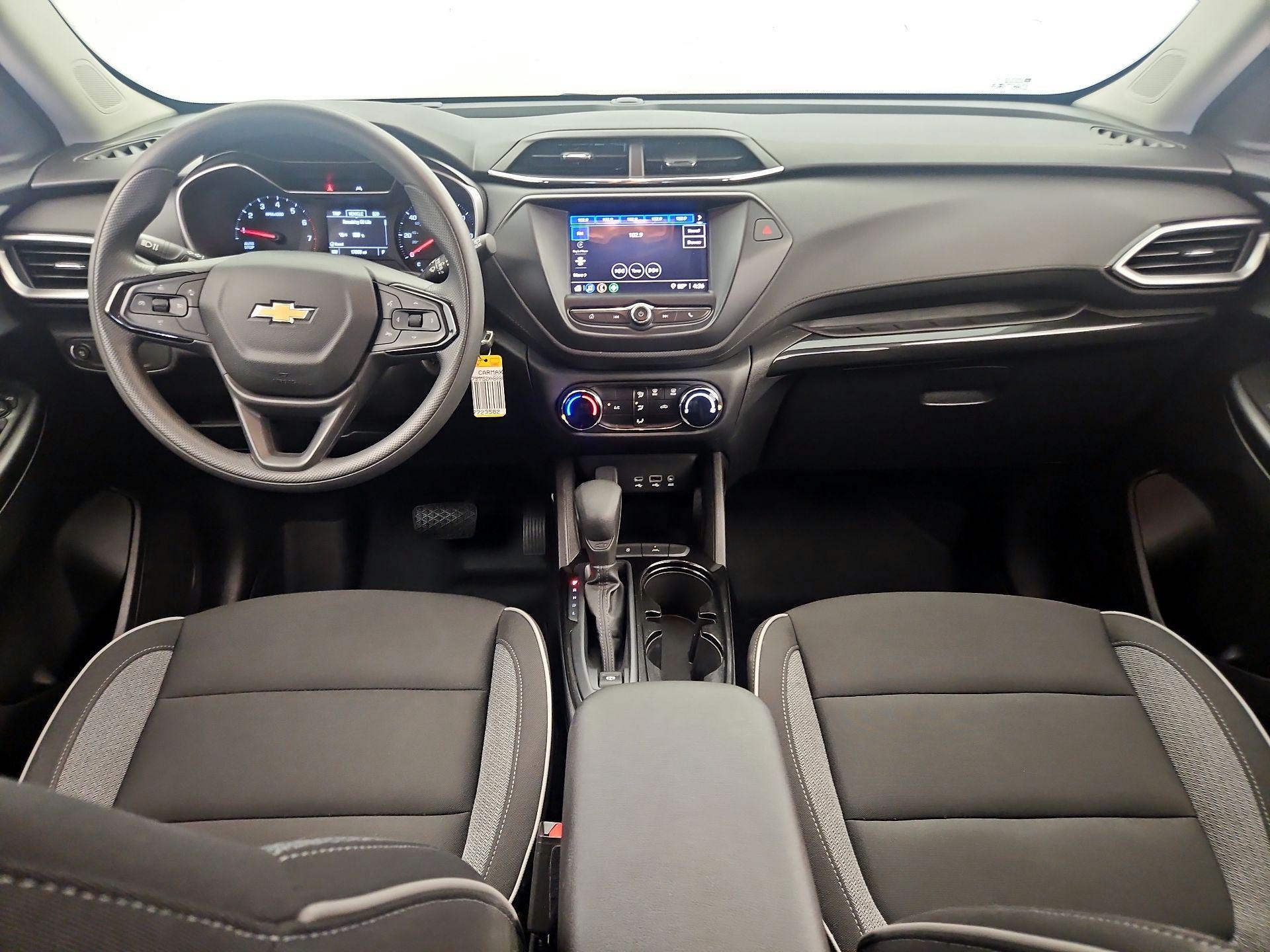 Thumbnail: 2022 Chevrolet TrailBlazer - 9
