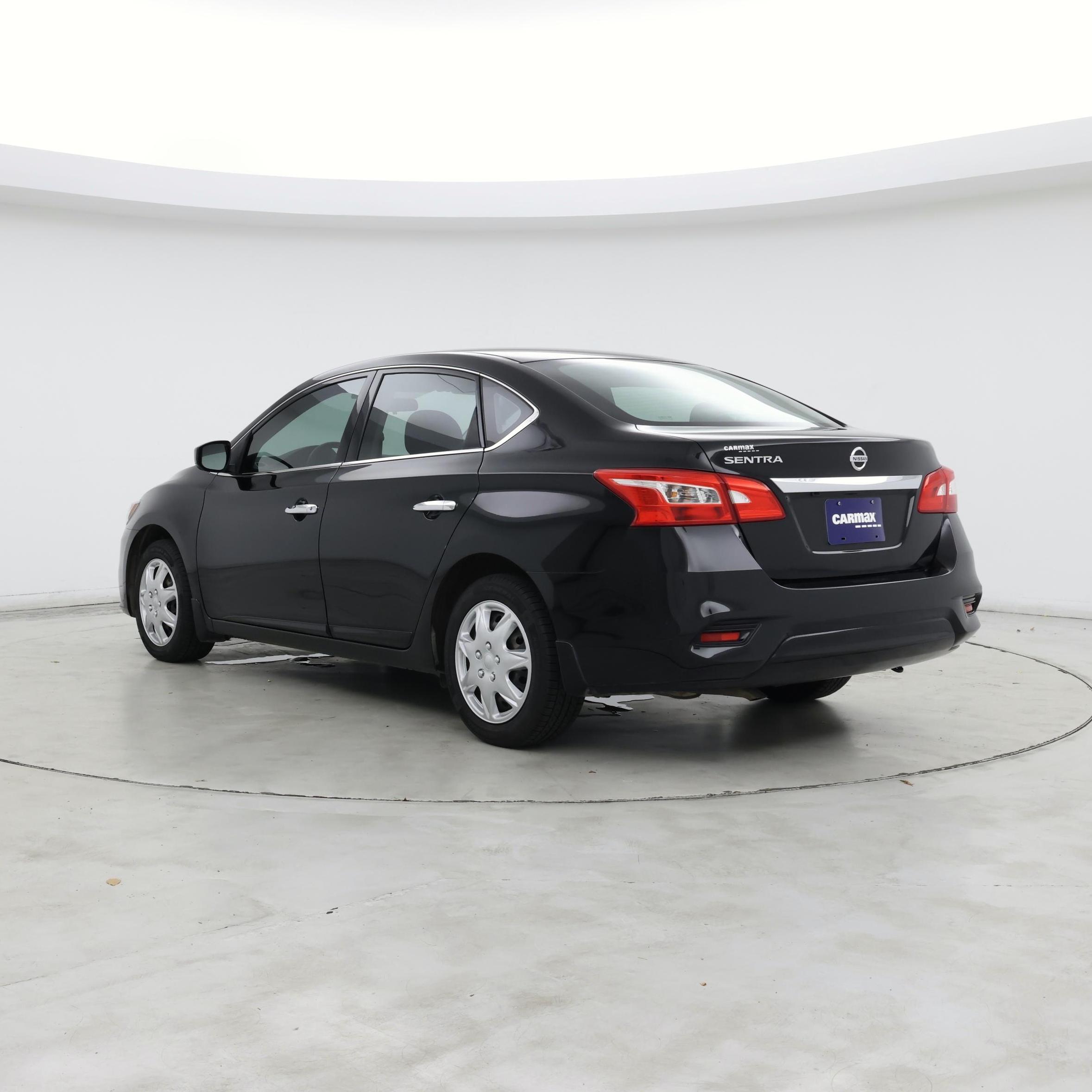Thumbnail: 2018 Nissan Sentra - 2