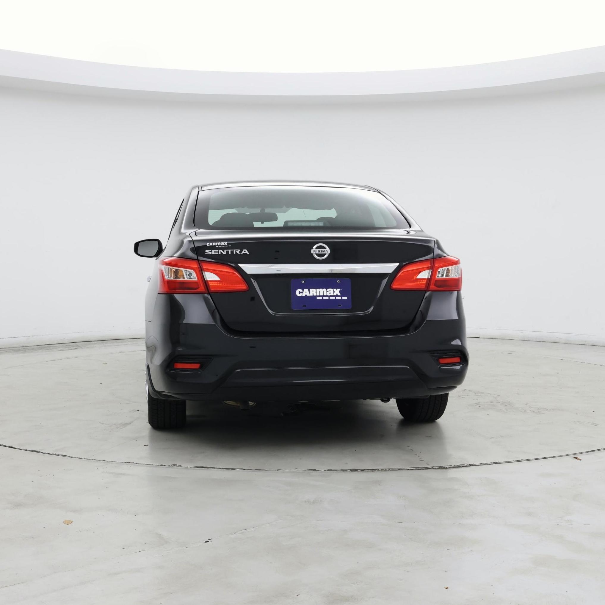 Thumbnail: 2018 Nissan Sentra - 6