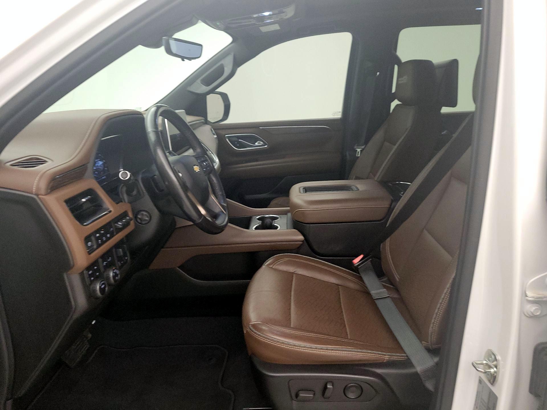 Thumbnail: 2022 Chevrolet Tahoe - 11