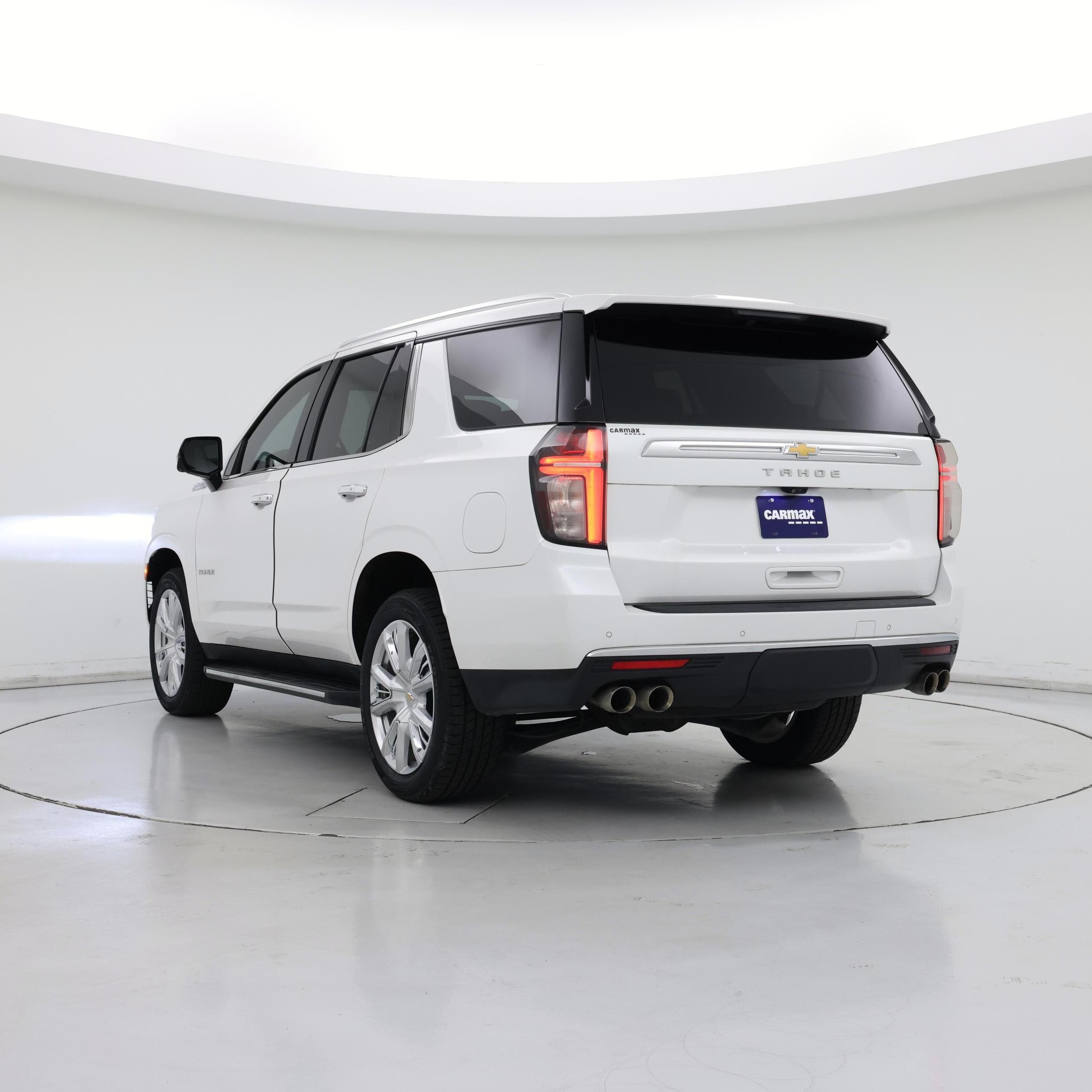 Thumbnail: 2022 Chevrolet Tahoe - 2