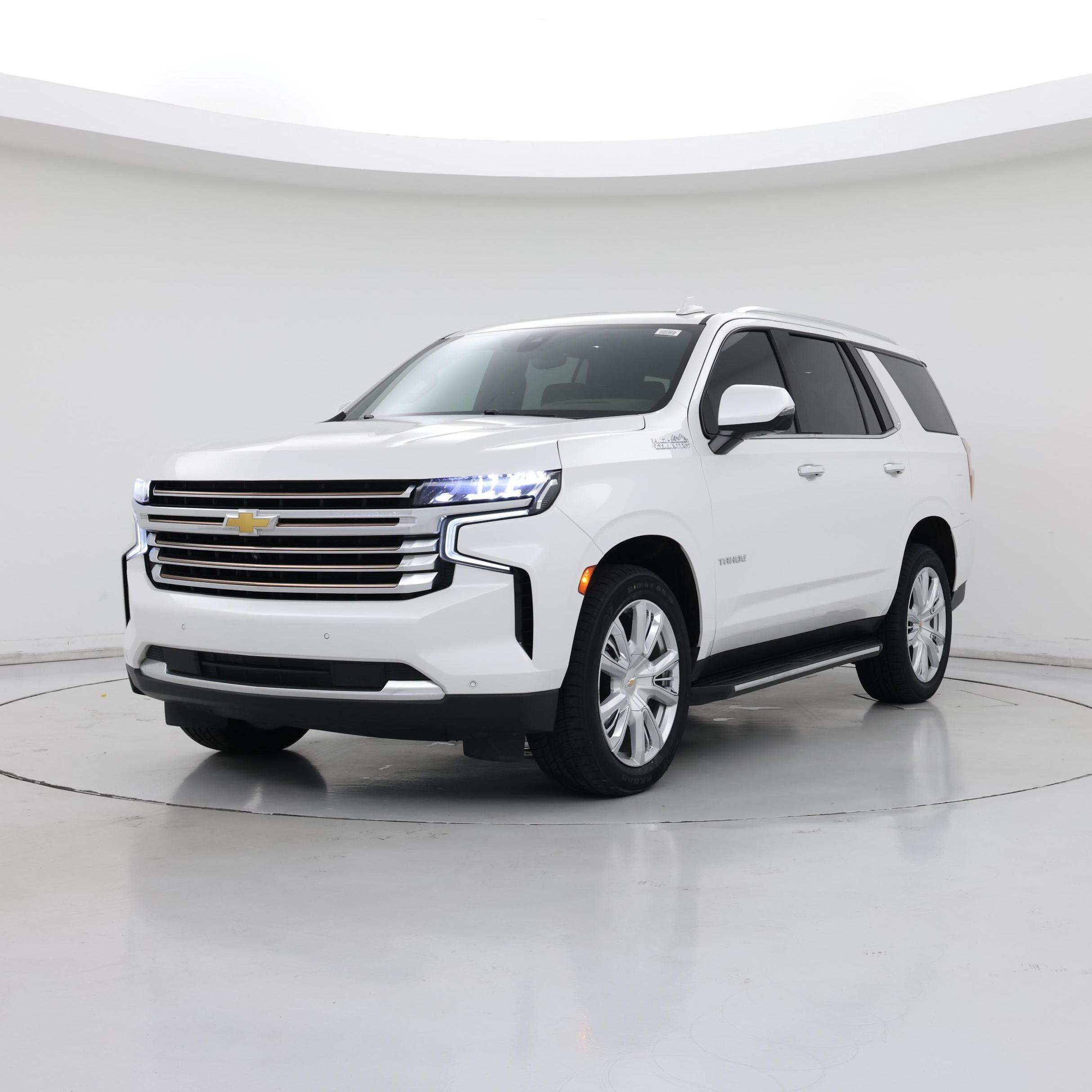 Thumbnail: 2022 Chevrolet Tahoe - 4
