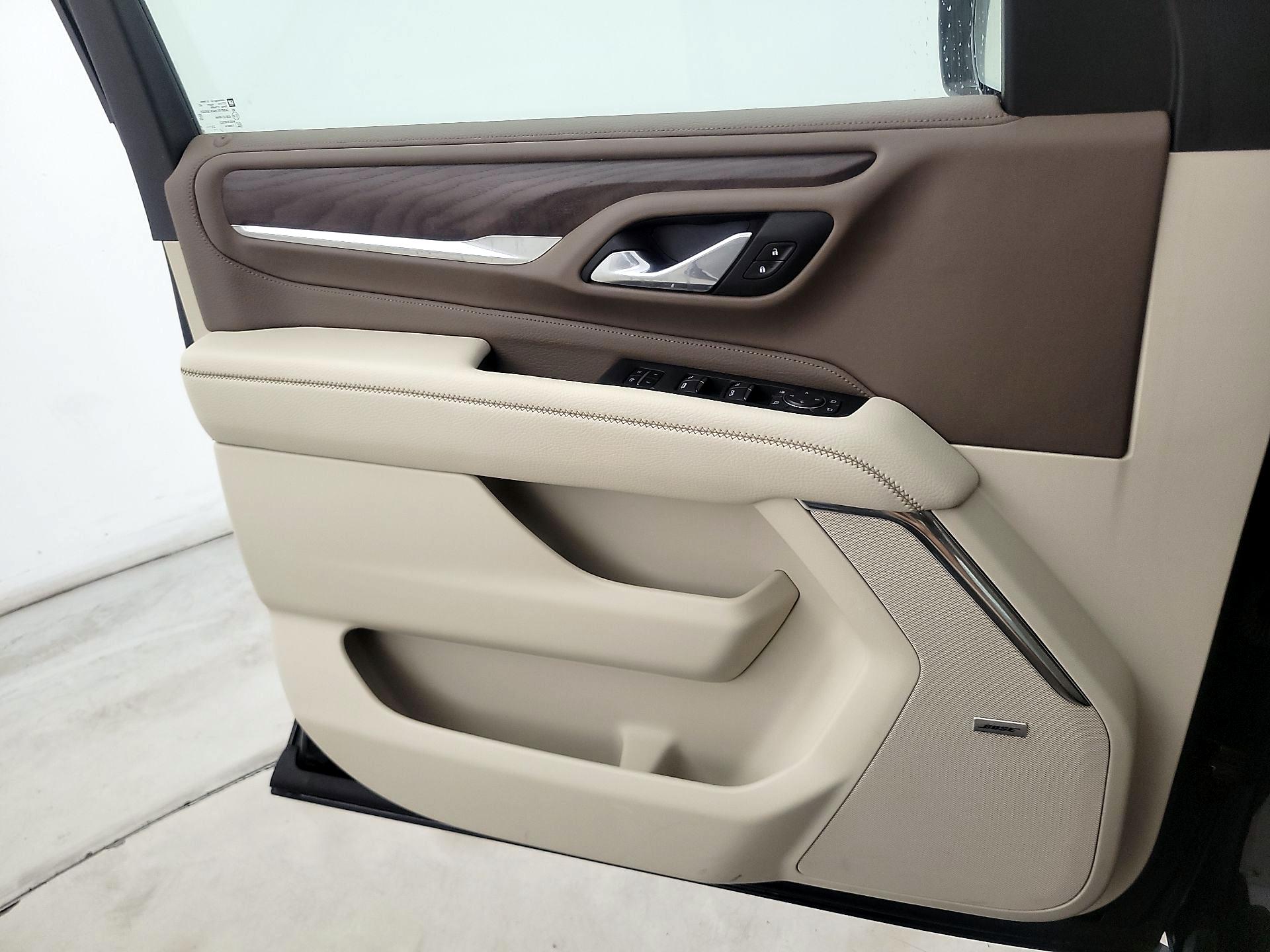 Thumbnail: 2024 GMC Yukon XL - 12