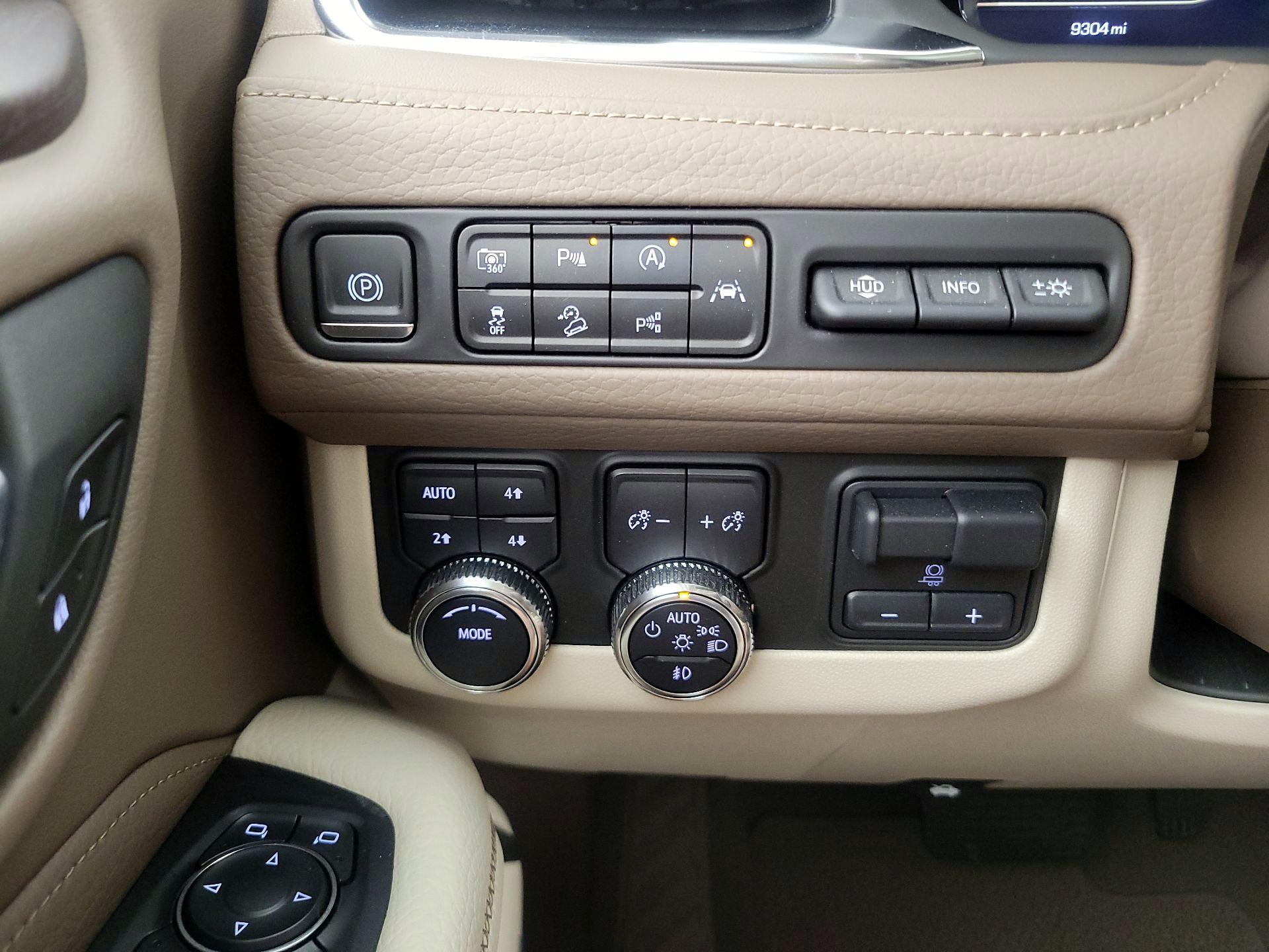 Thumbnail: 2024 GMC Yukon XL - 13