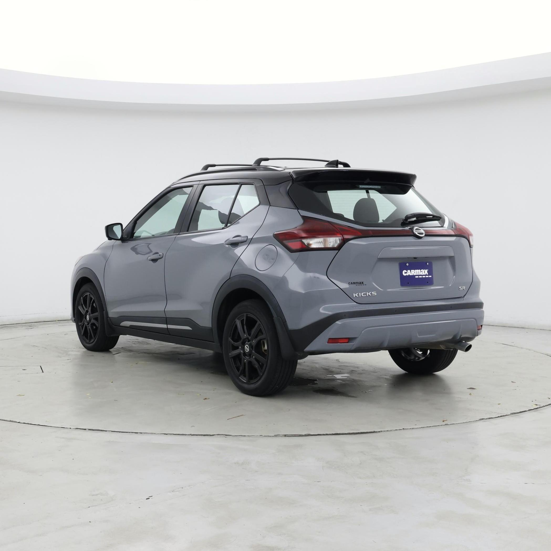 Thumbnail: 2021 Nissan Kicks - 2