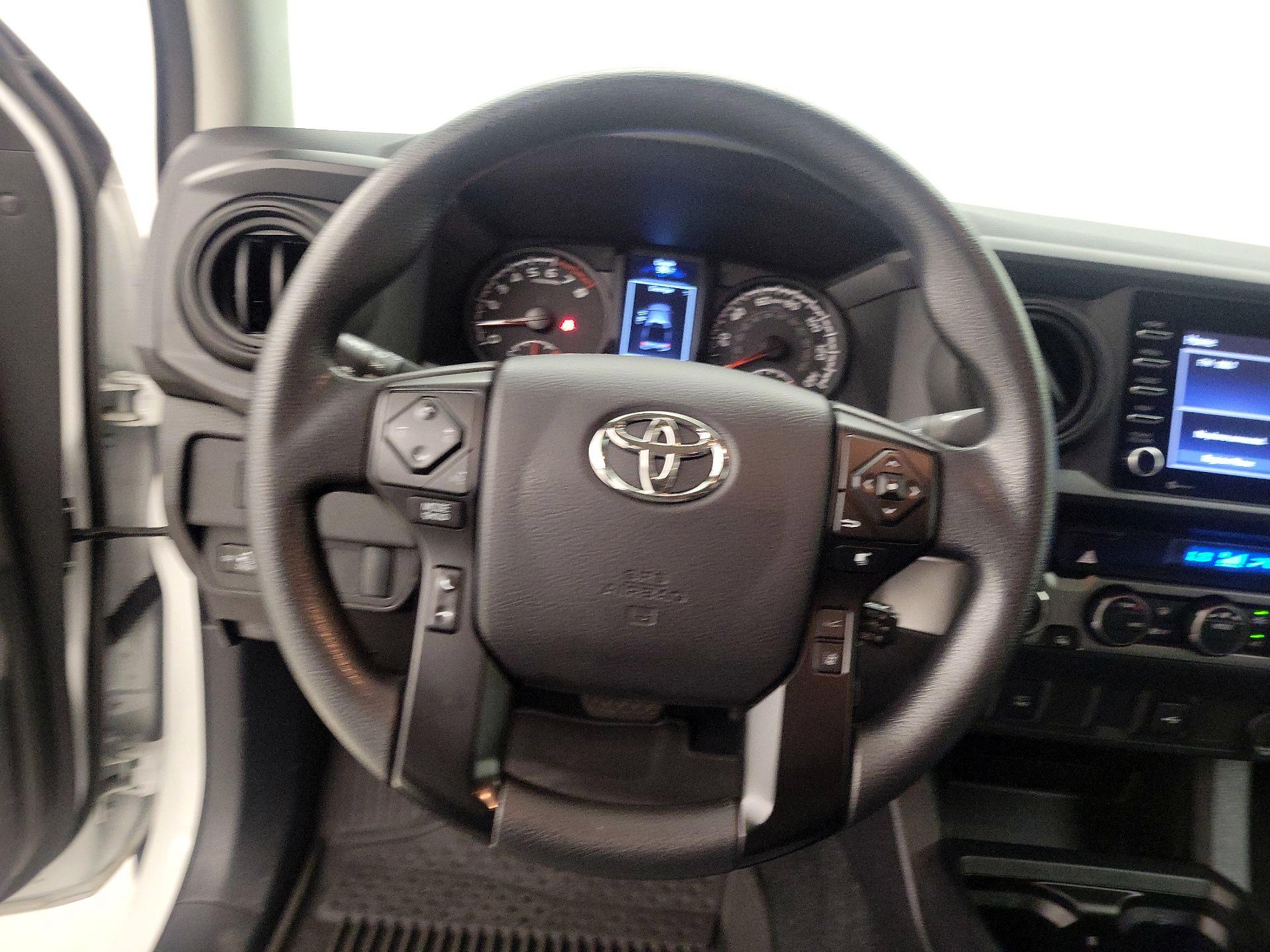 Thumbnail: 2023 Toyota Tacoma - 10