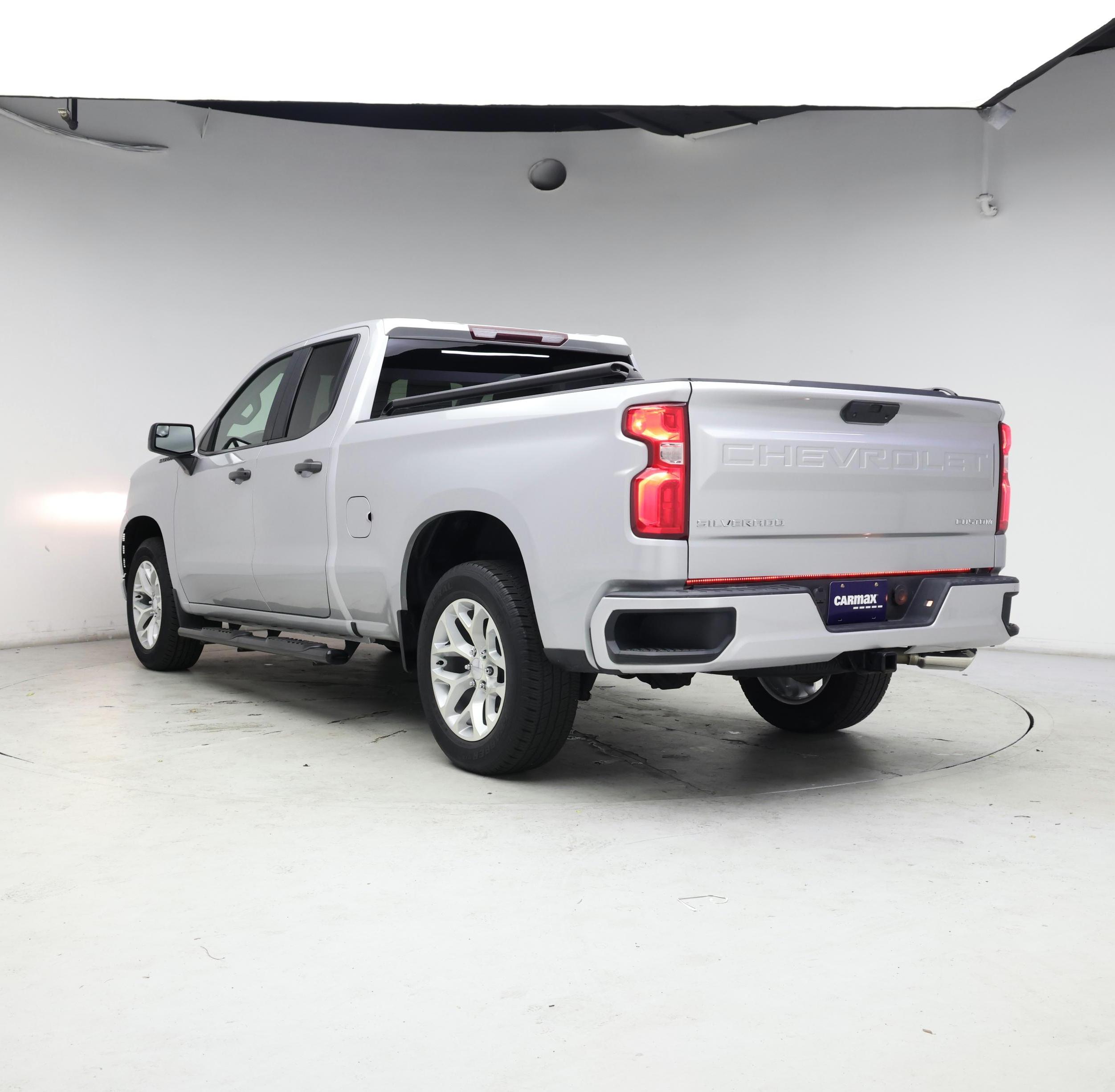 Thumbnail: 2020 Chevrolet Silverado 1500 - 2