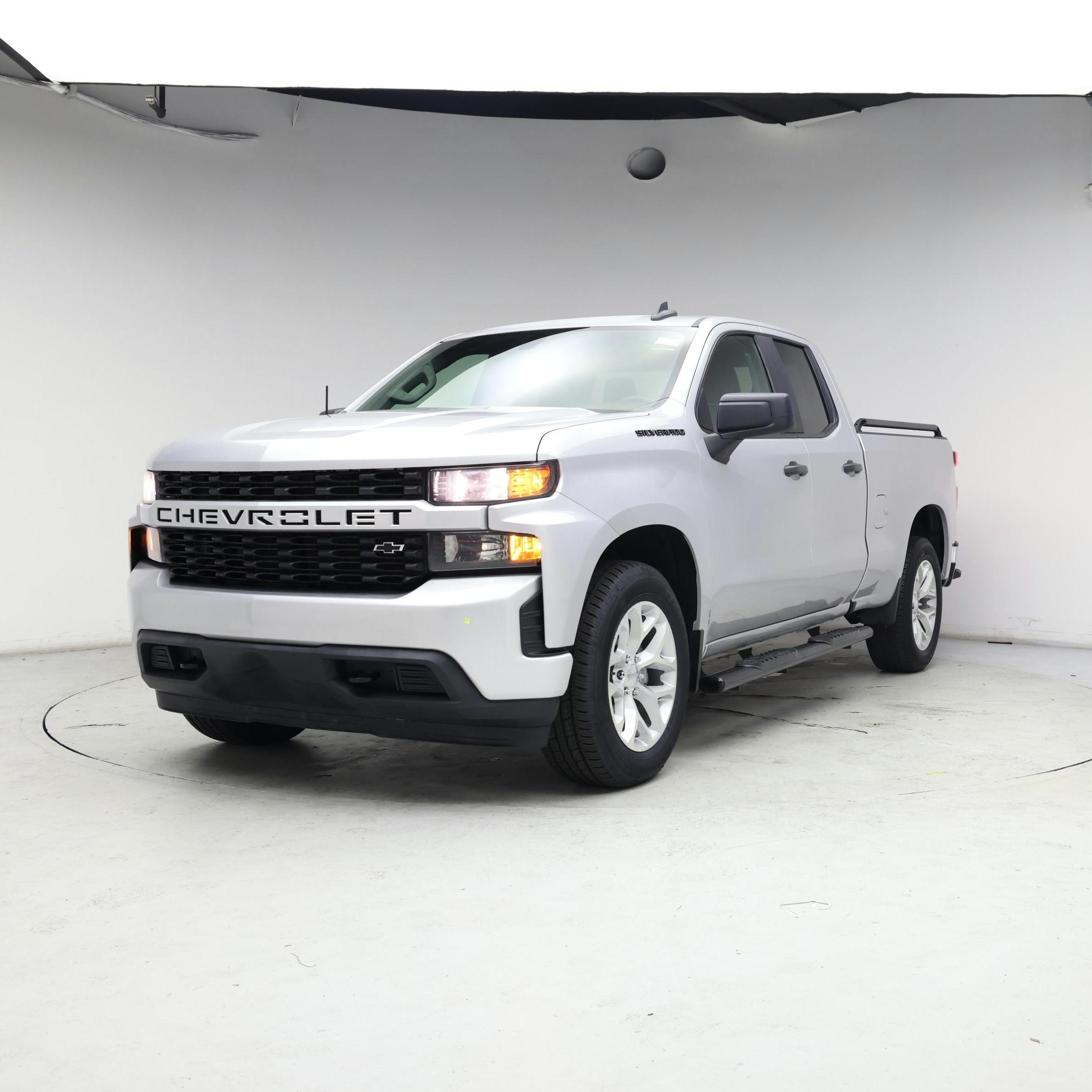 Thumbnail: 2020 Chevrolet Silverado 1500 - 4