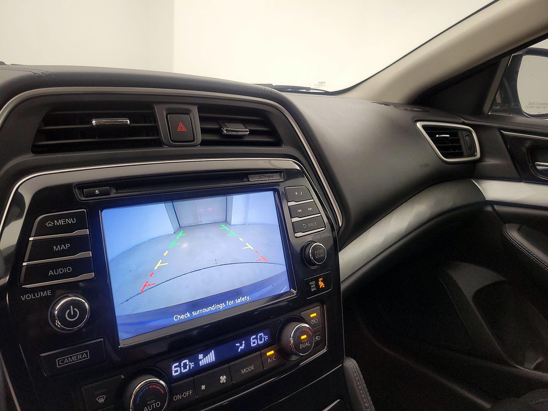 Thumbnail: 2016 Nissan Maxima - 15