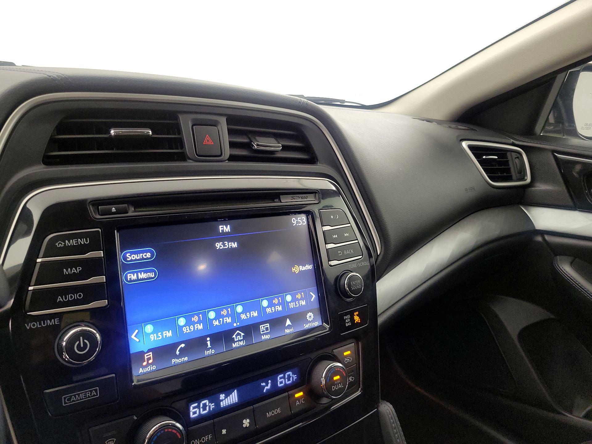Thumbnail: 2016 Nissan Maxima - 16