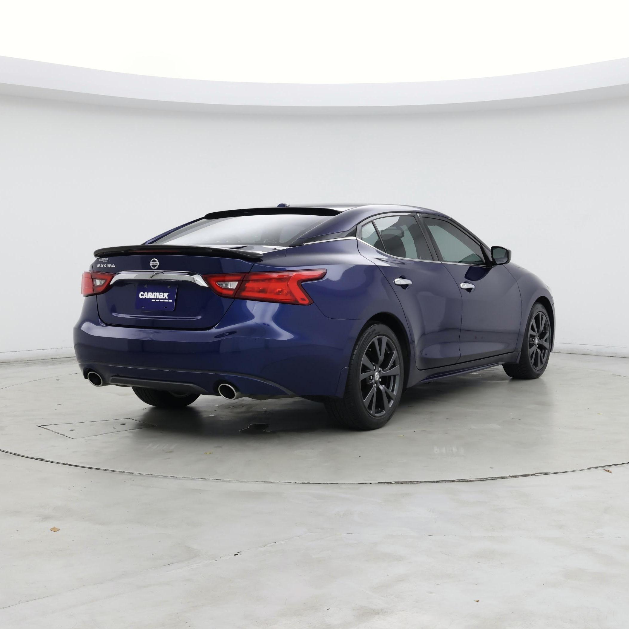 Thumbnail: 2016 Nissan Maxima - 8