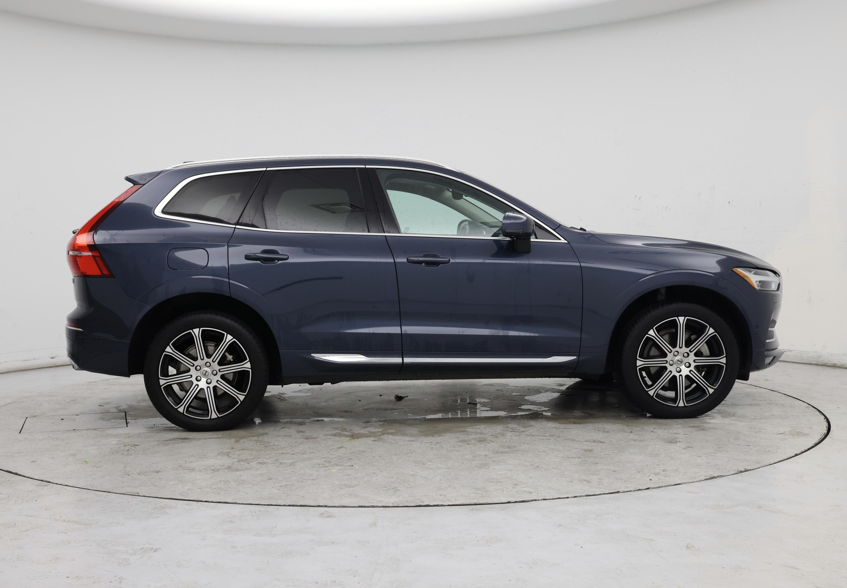 Thumbnail: 2019 Volvo XC60 - 7