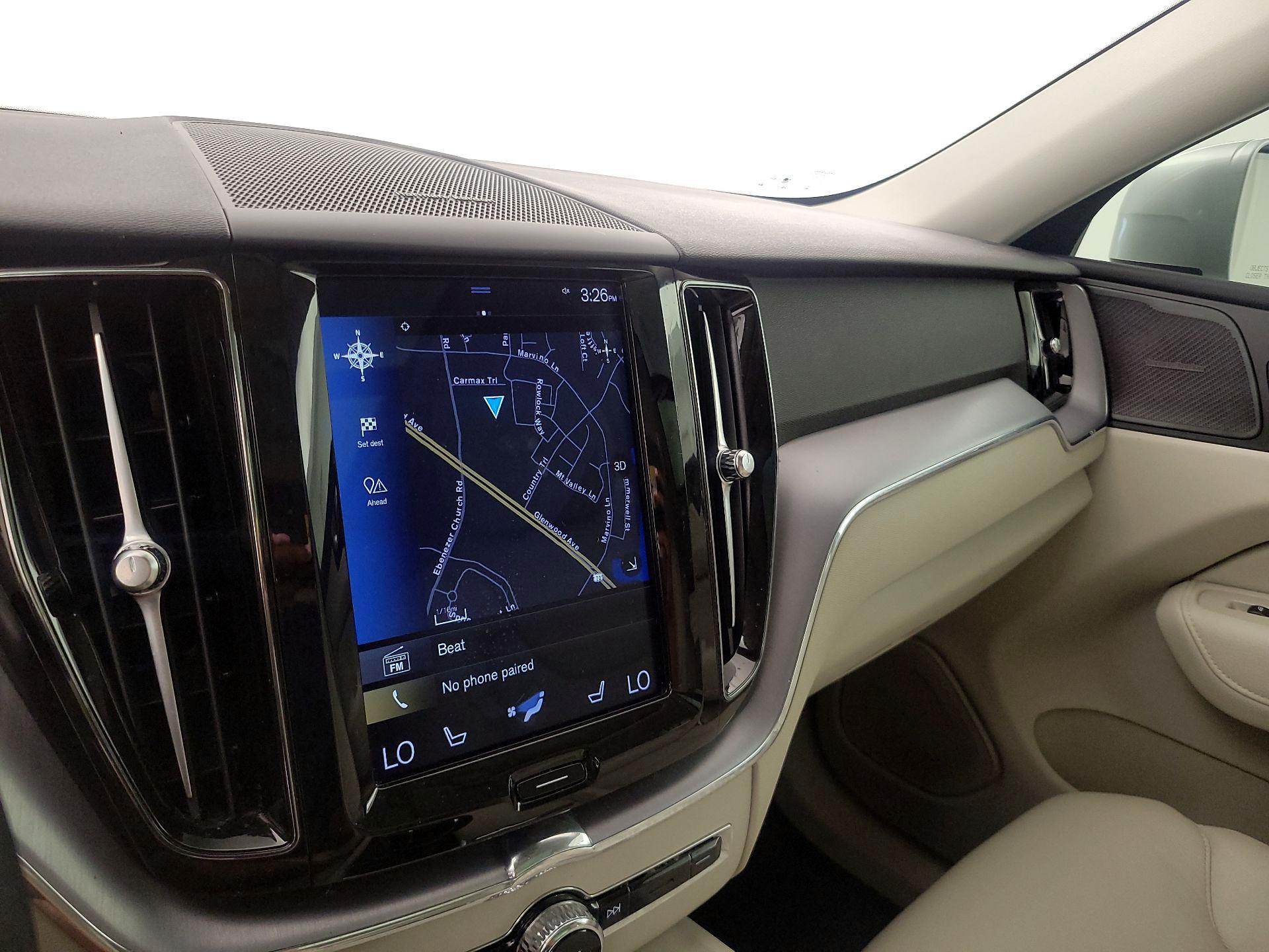 Thumbnail: 2020 Volvo XC60 - 14
