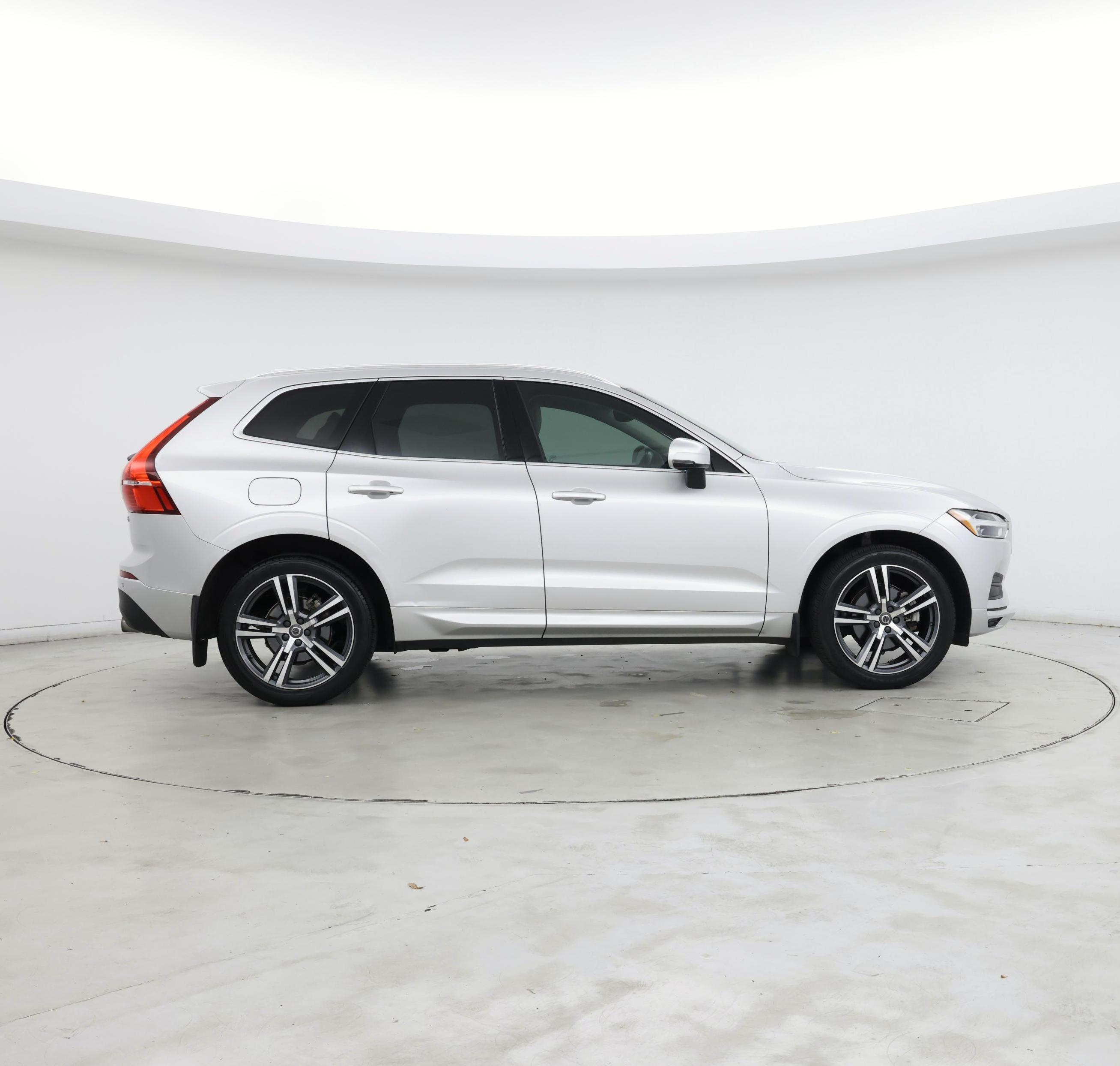 Thumbnail: 2020 Volvo XC60 - 7