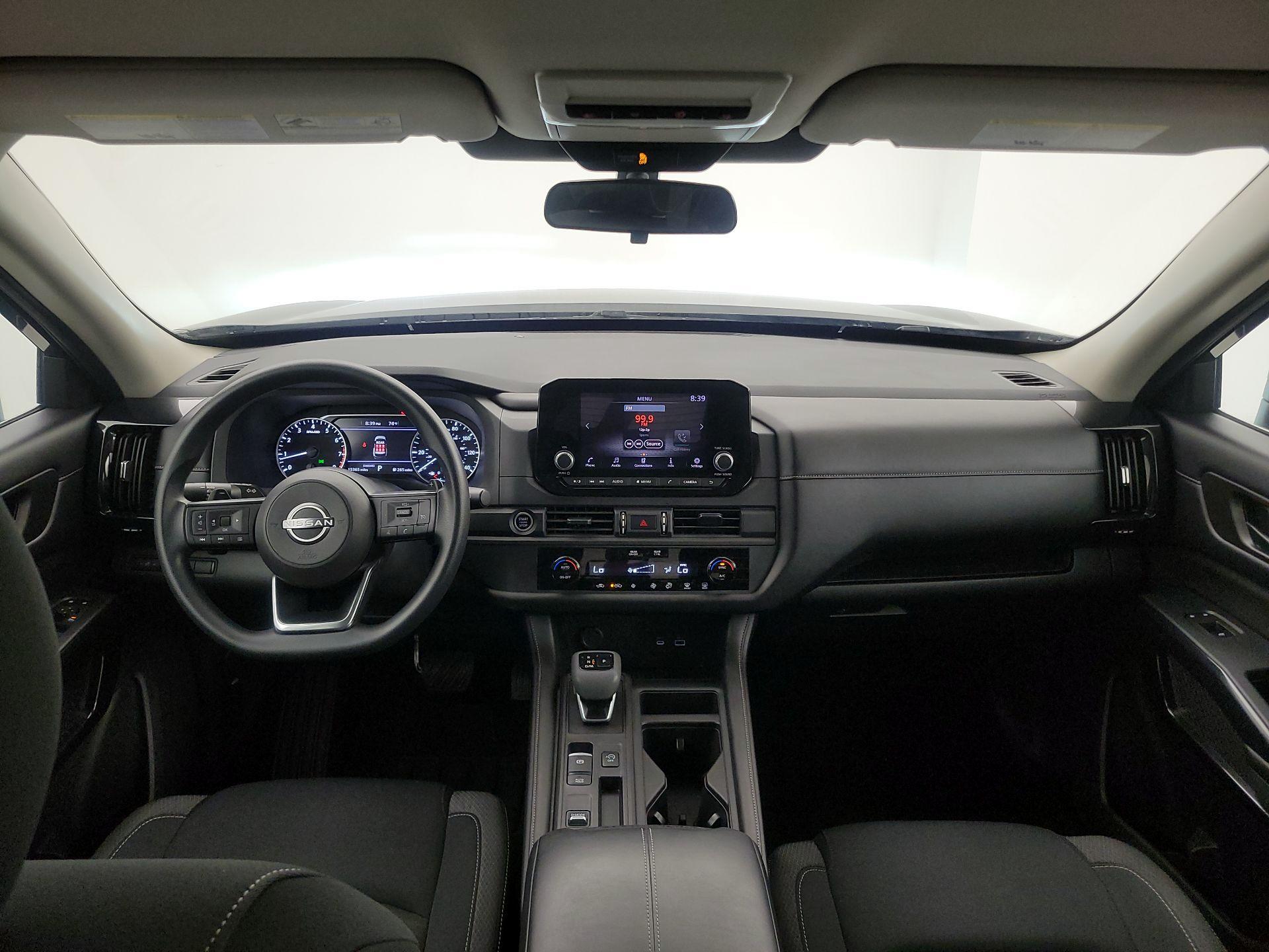 Thumbnail: 2024 Nissan Pathfinder - 9
