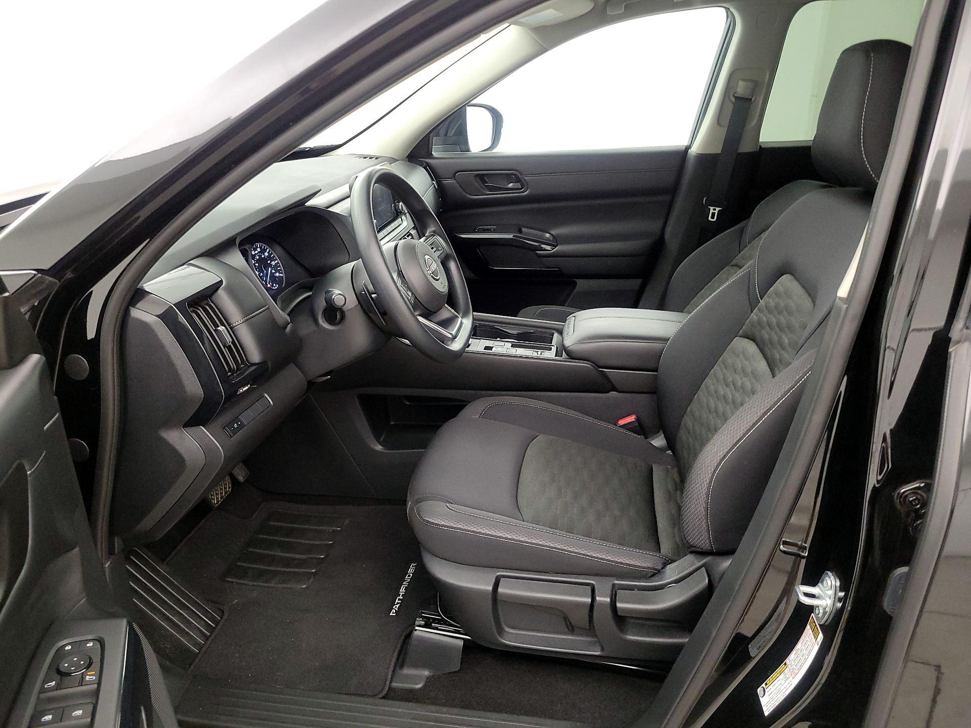 Thumbnail: 2024 Nissan Pathfinder - 11