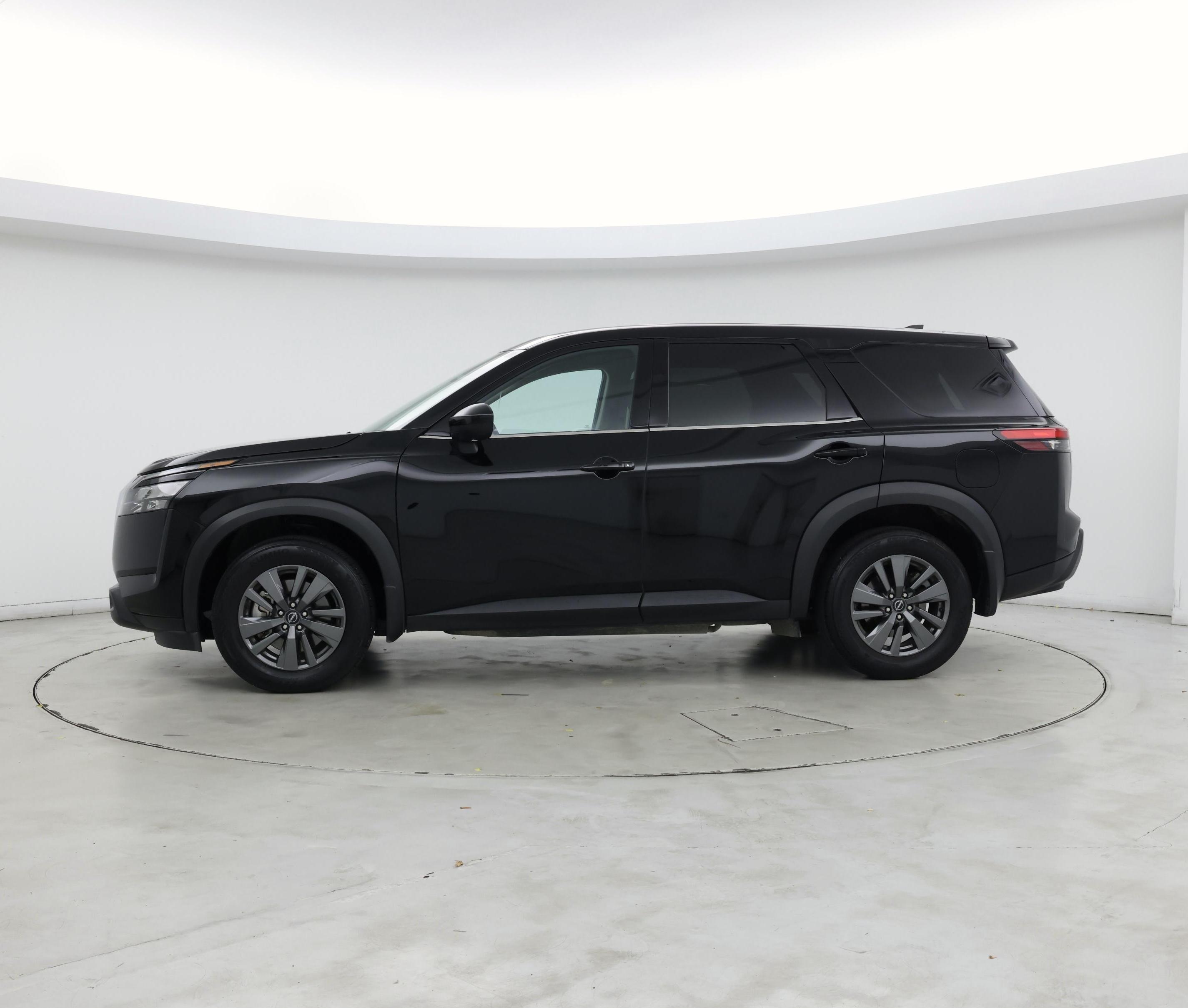 Thumbnail: 2024 Nissan Pathfinder - 3