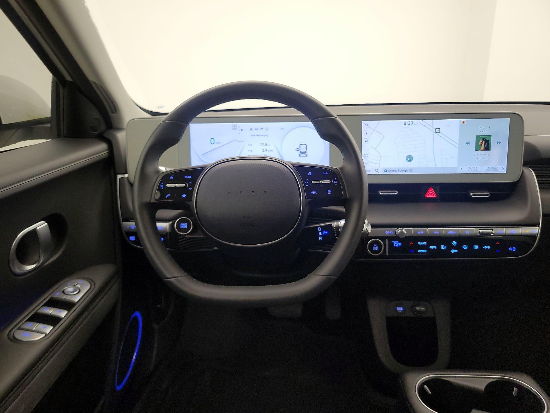Thumbnail: 2023 Hyundai Ioniq 5 - 10
