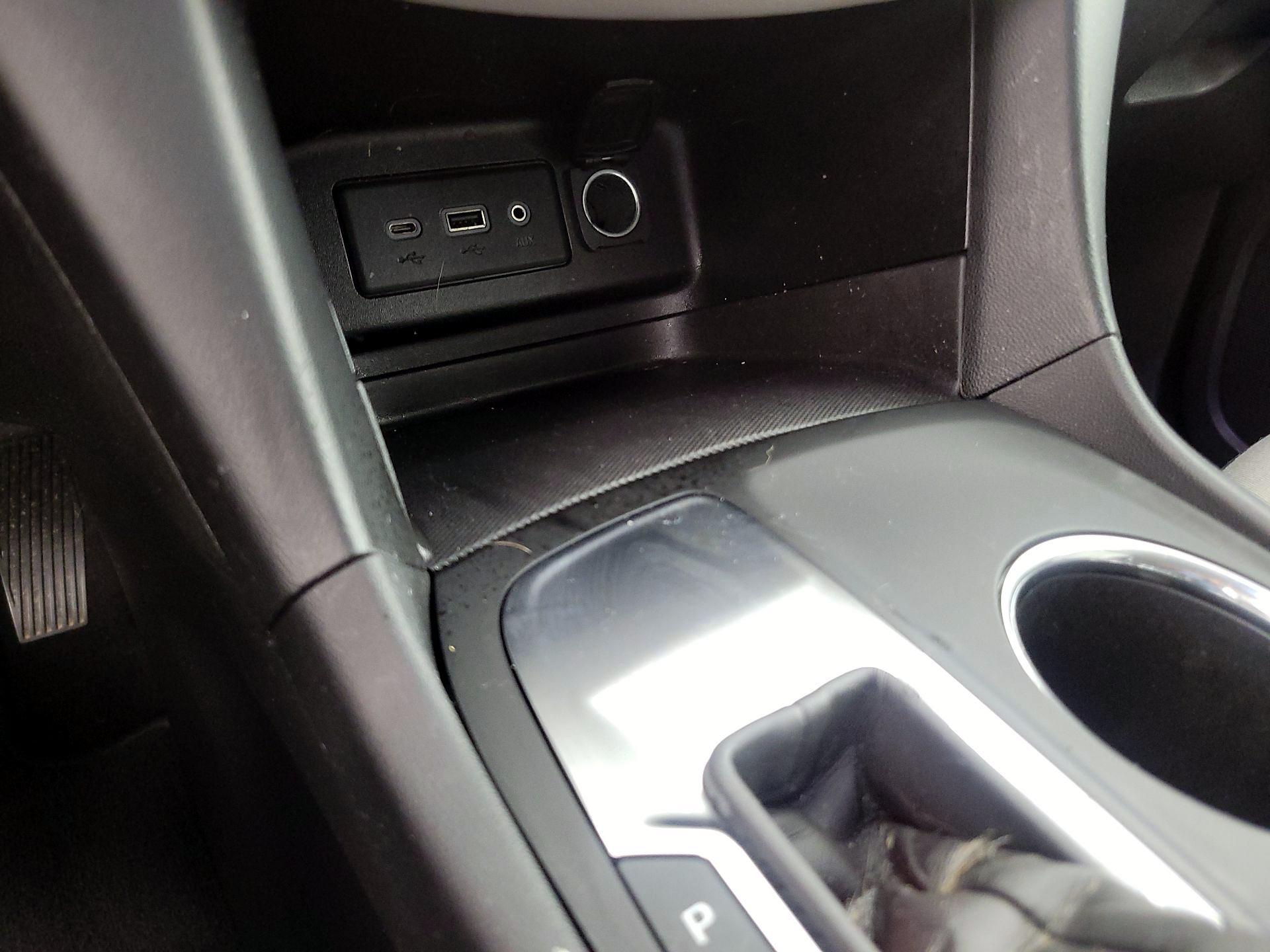 Thumbnail: 2019 Chevrolet Equinox - 18