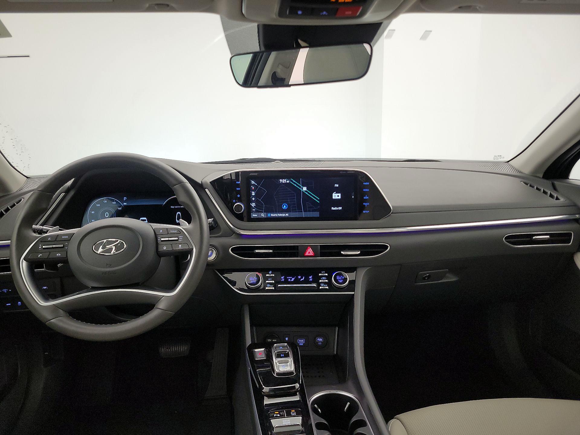 Thumbnail: 2023 Hyundai Sonata - 9