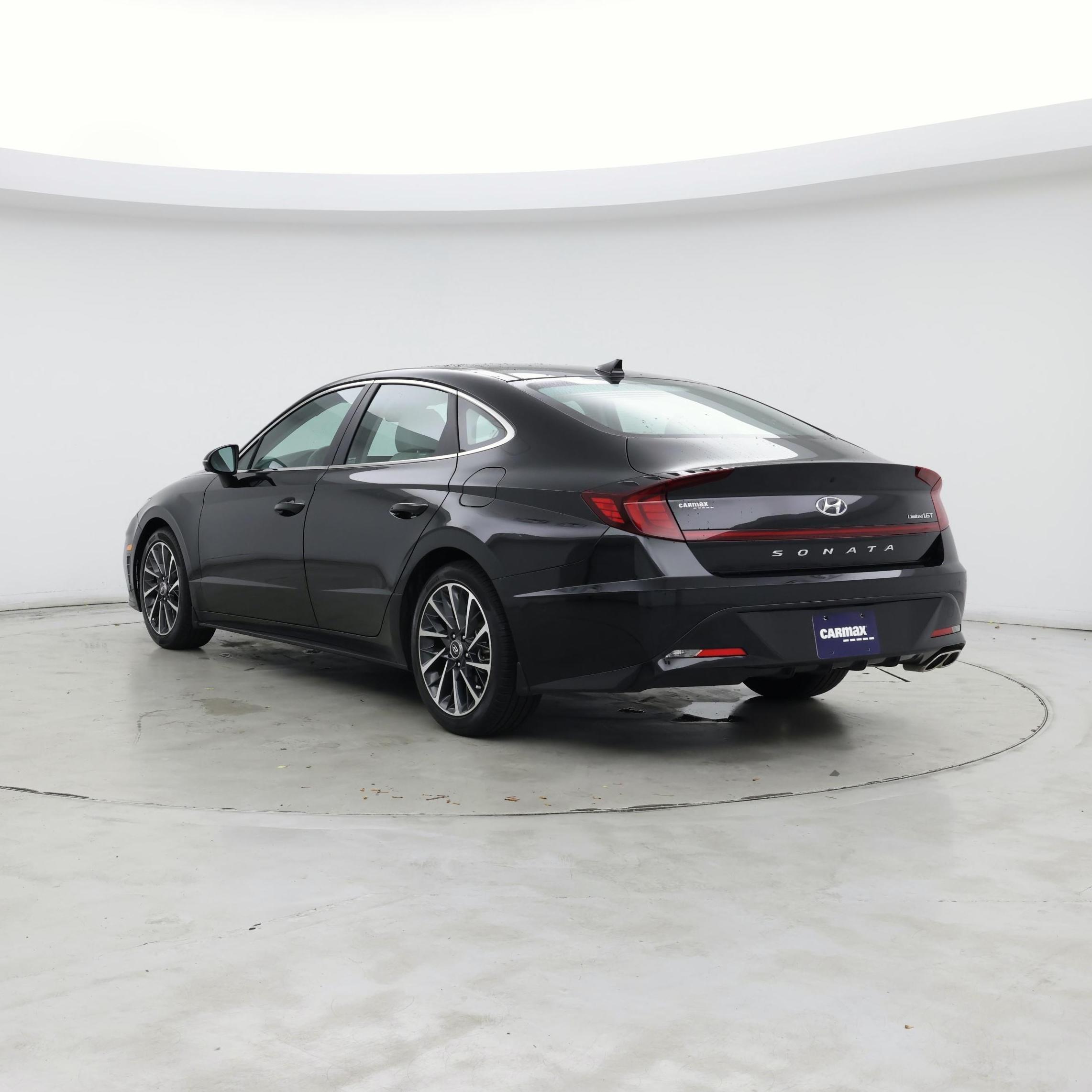 Thumbnail: 2023 Hyundai Sonata - 2